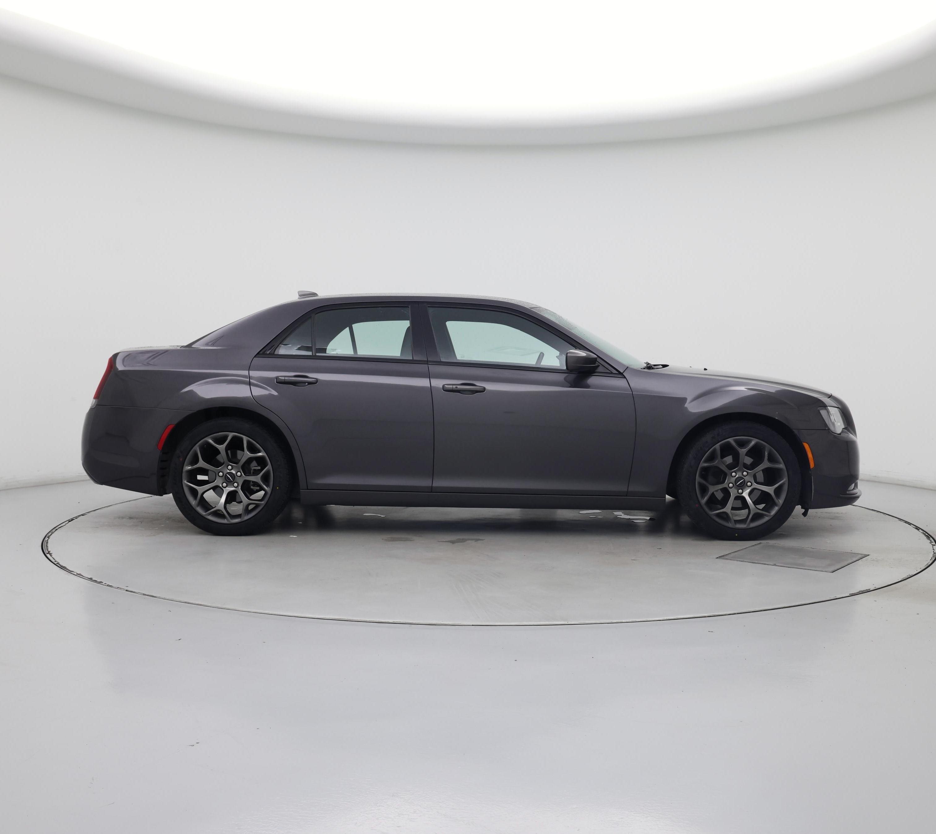 Thumbnail: 2016 Chrysler 300 - 7