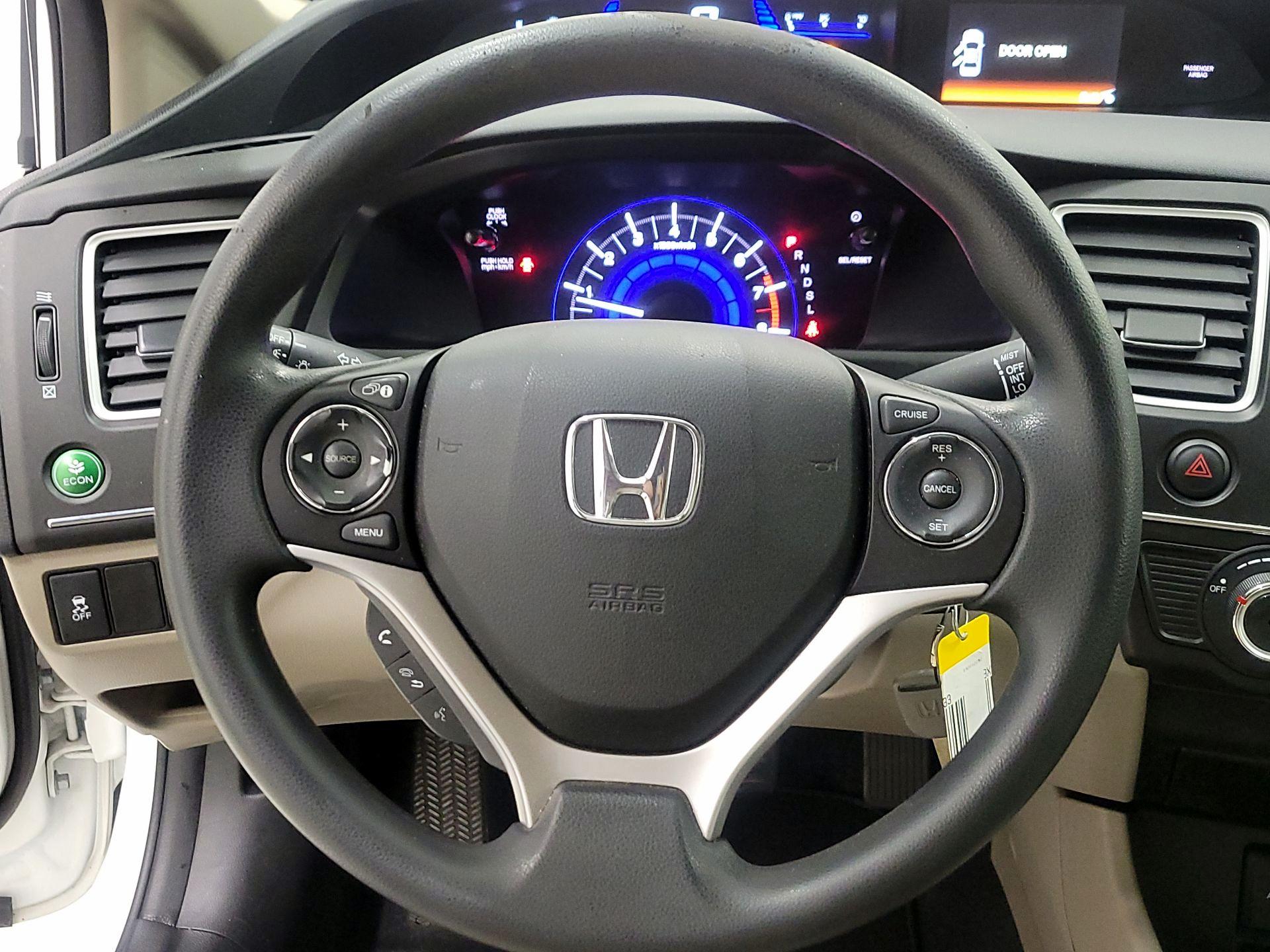 Thumbnail: 2015 Honda Civic - 10