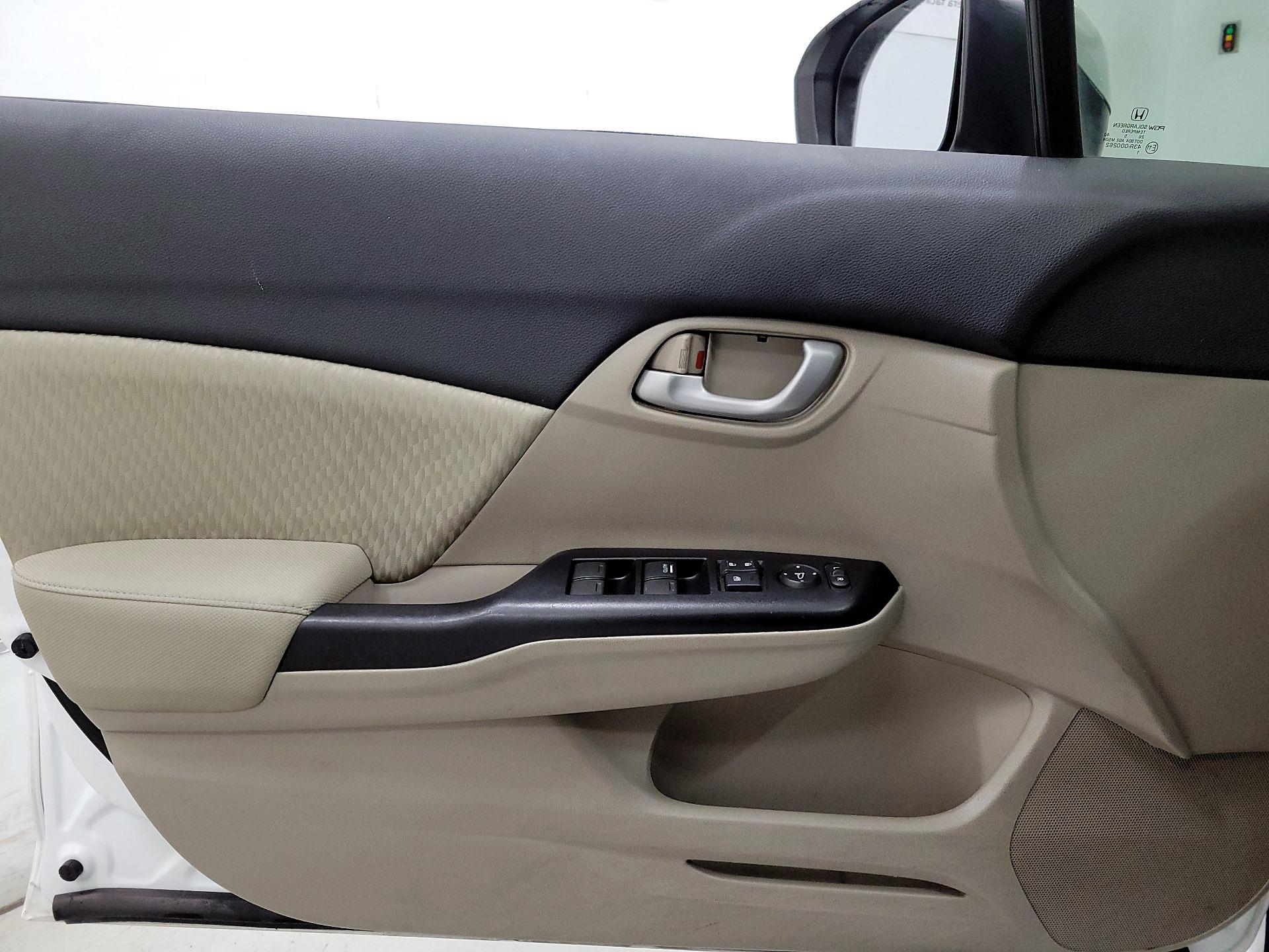 Thumbnail: 2015 Honda Civic - 12