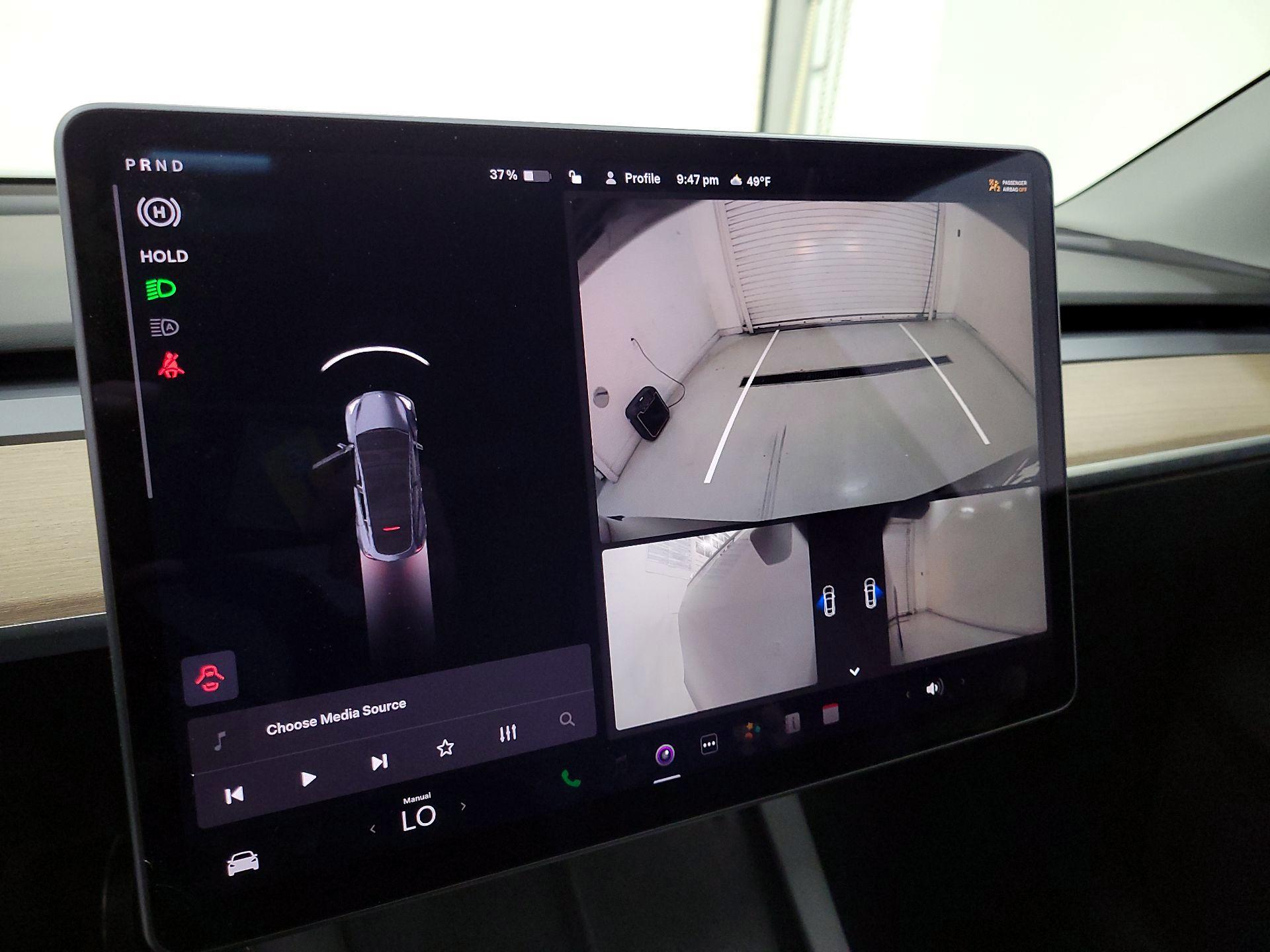 Thumbnail: 2022 Tesla Model Y - 14