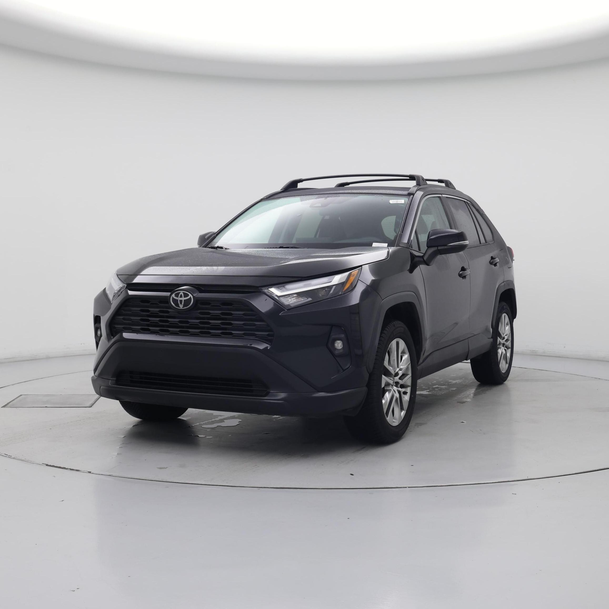 Thumbnail: 2022 Toyota RAV4 - 4