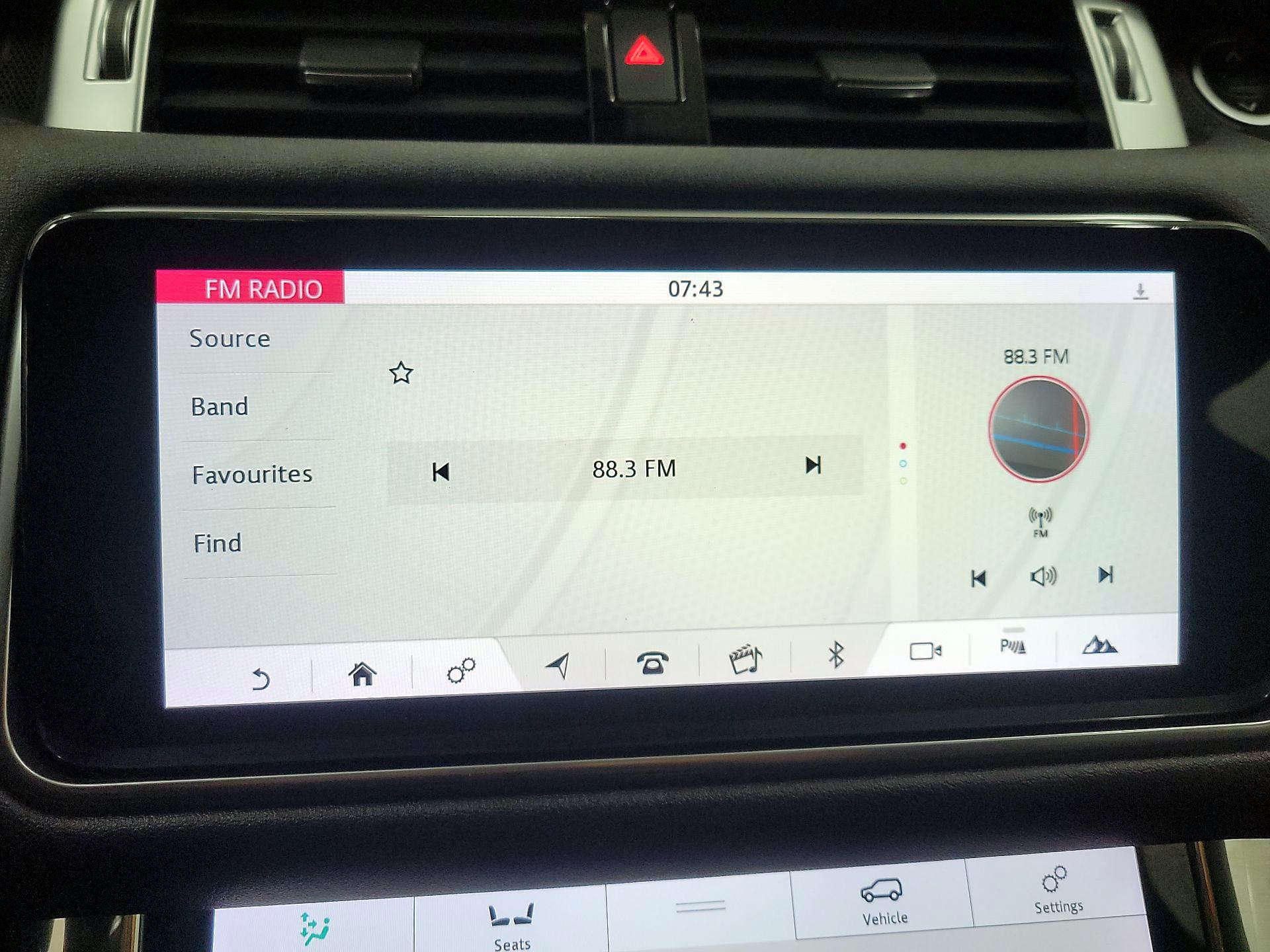 Thumbnail: 2019 Land Rover Range Rover Sport - 14