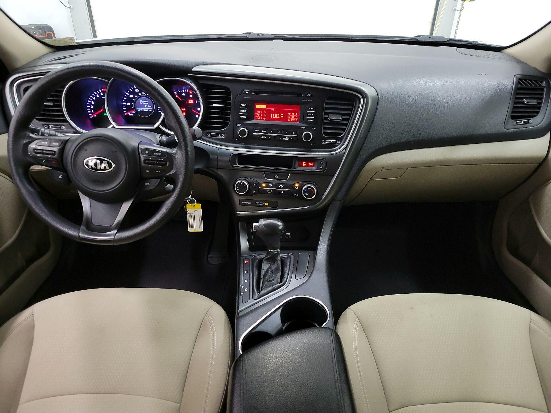 Thumbnail: 2015 Kia Optima - 9