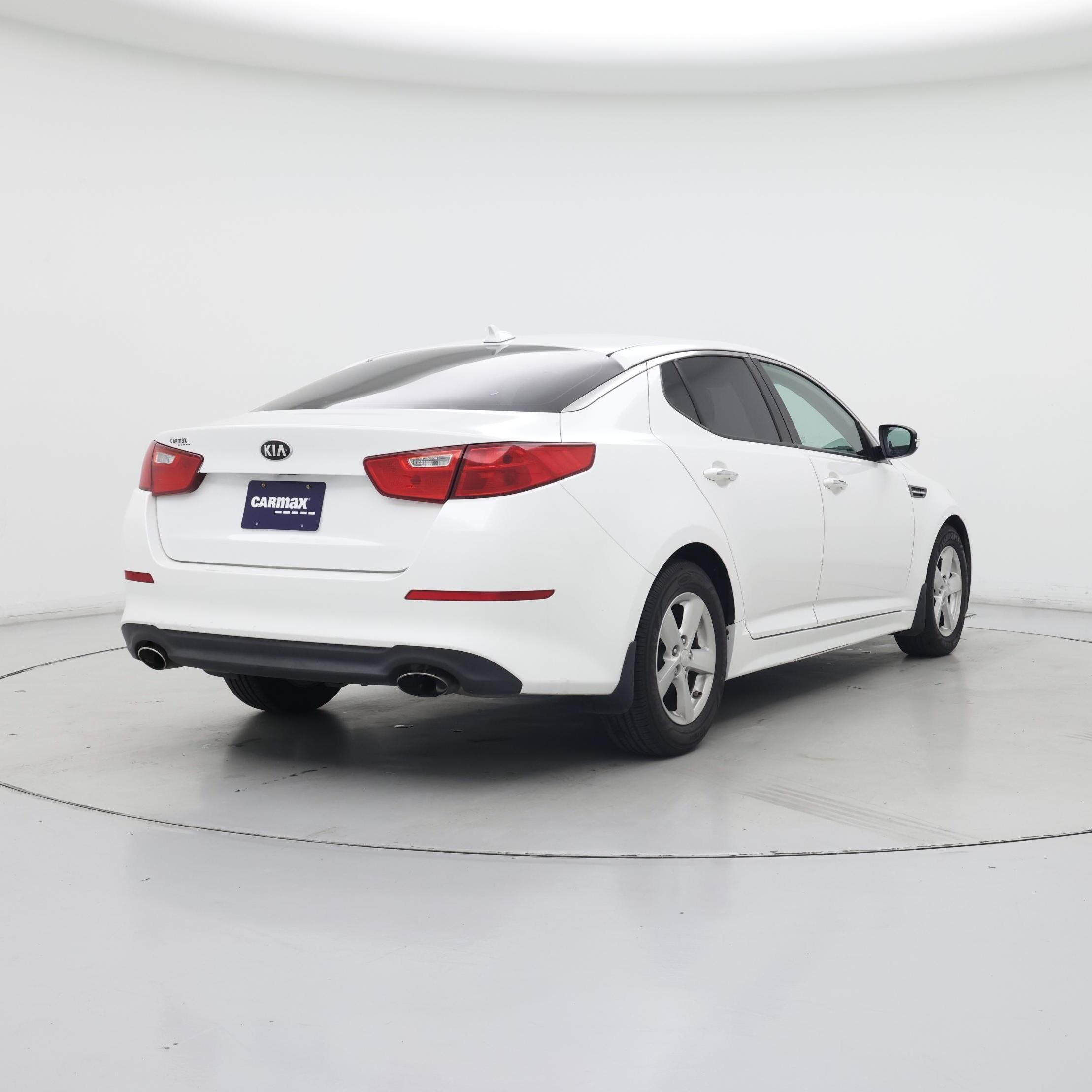 Thumbnail: 2015 Kia Optima - 8