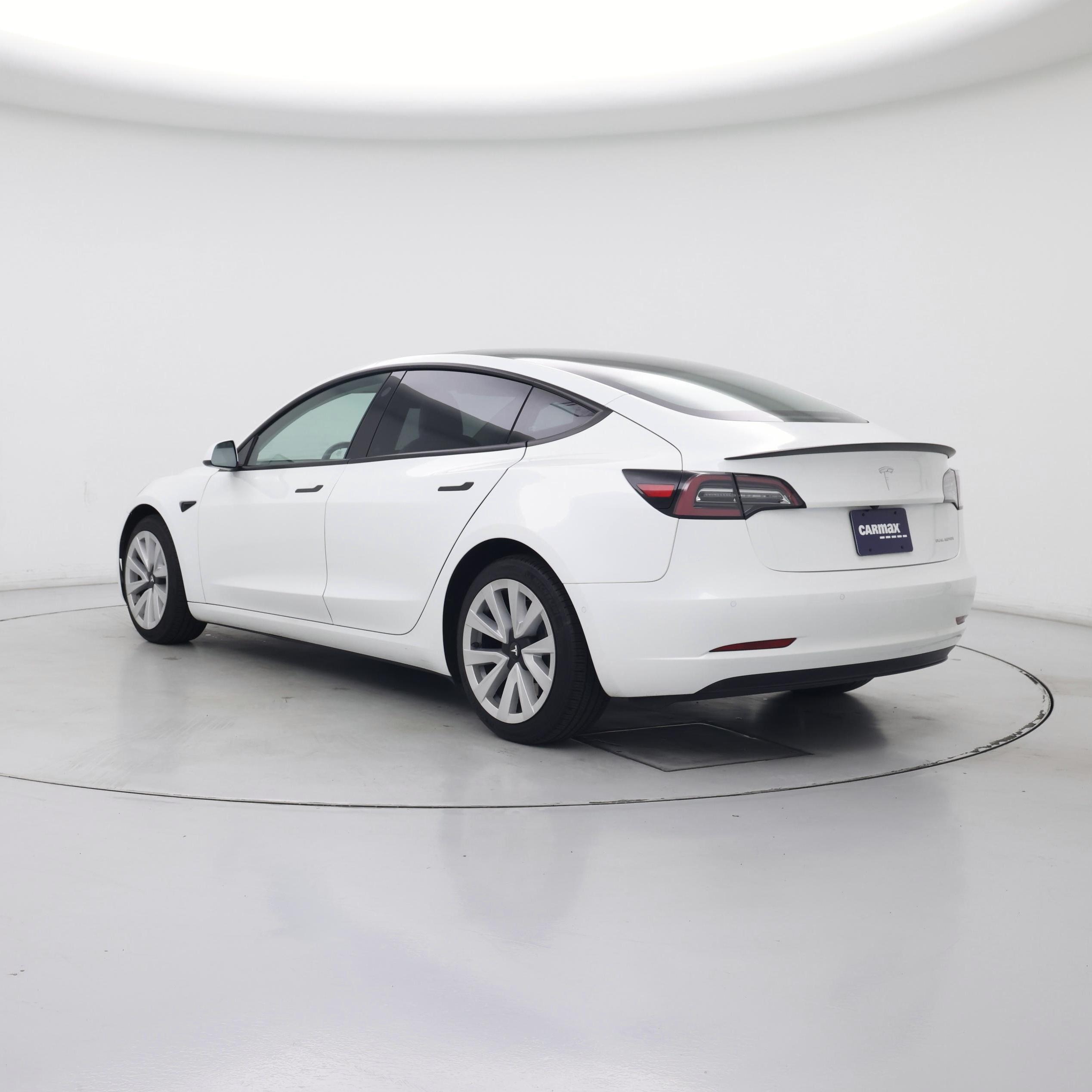 Thumbnail: 2022 Tesla Model 3 - 2