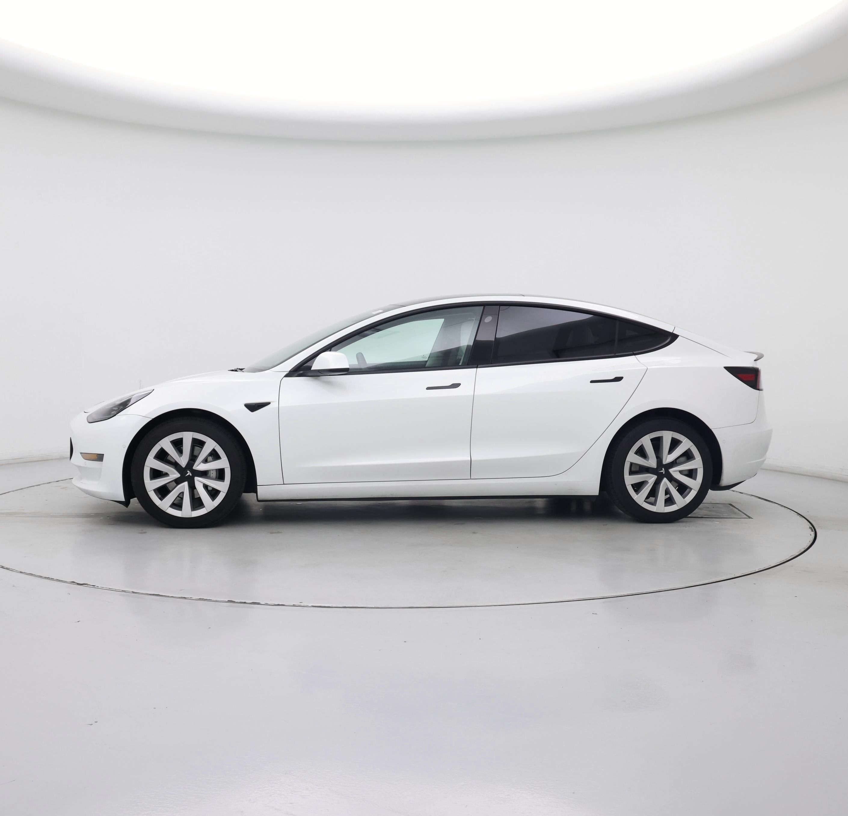 Thumbnail: 2022 Tesla Model 3 - 3