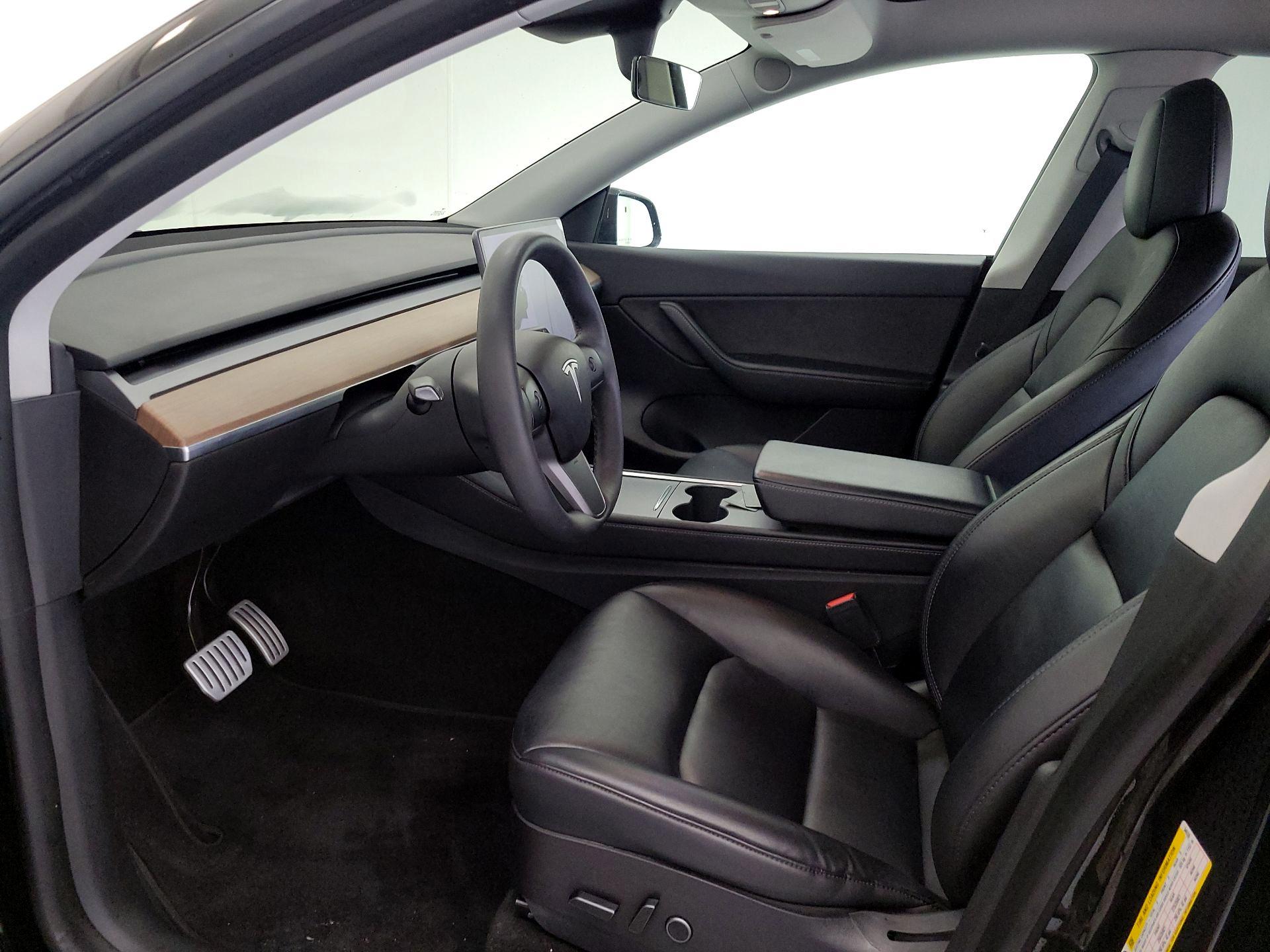 Thumbnail: 2022 Tesla Model Y - 11