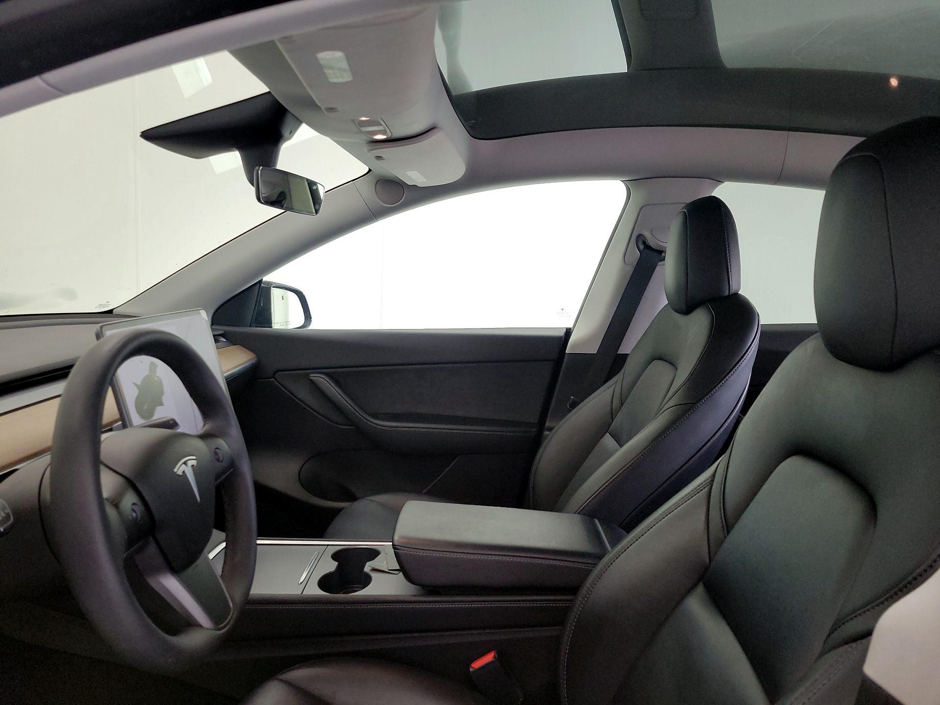 Thumbnail: 2022 Tesla Model Y - 18