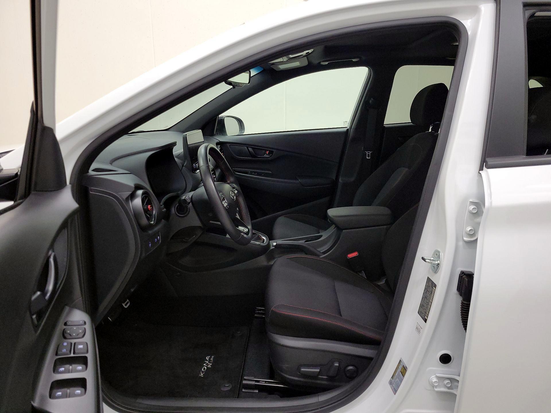 Thumbnail: 2023 Hyundai Kona - 11