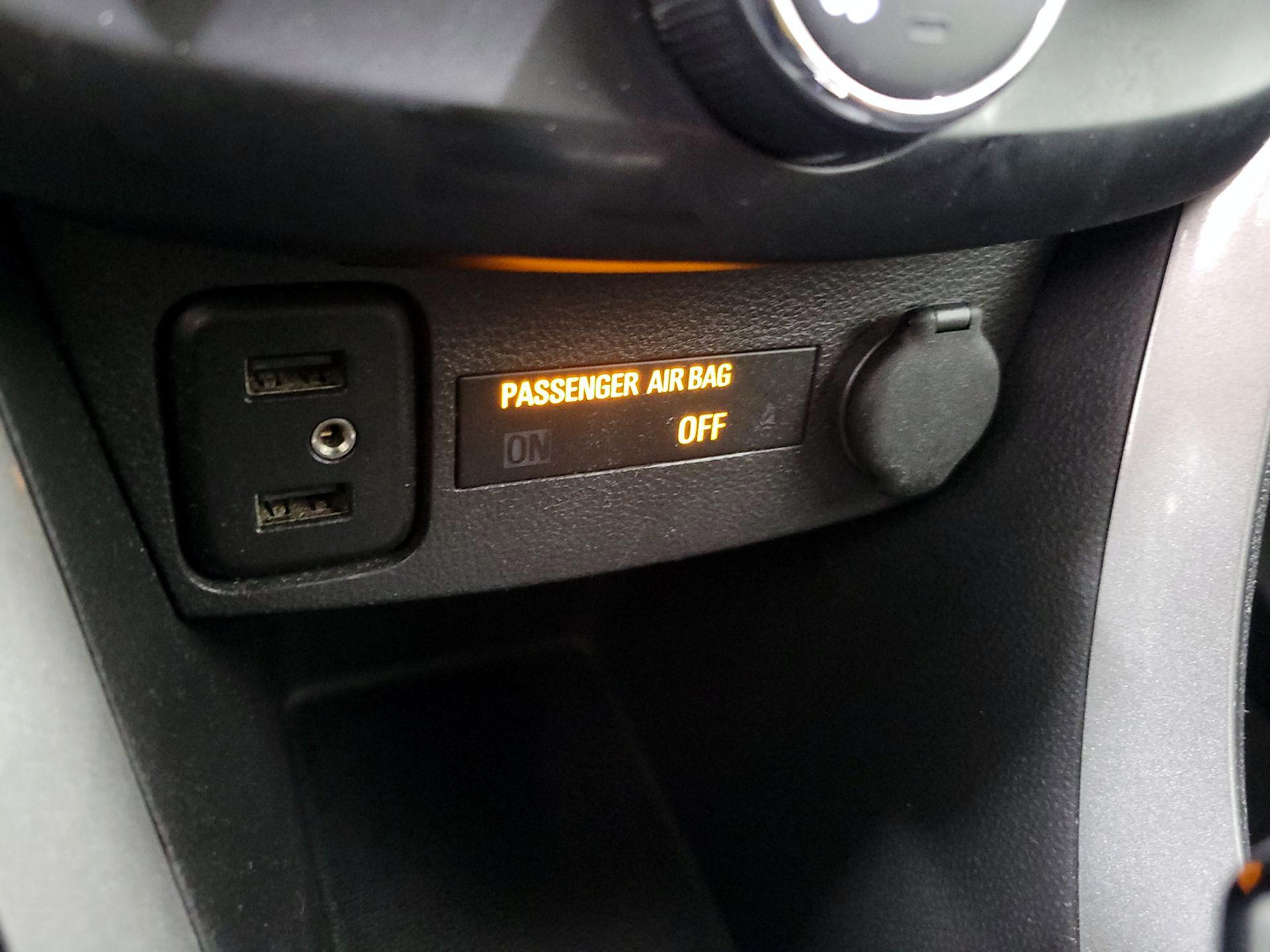 Thumbnail: 2019 Chevrolet Trax - 18