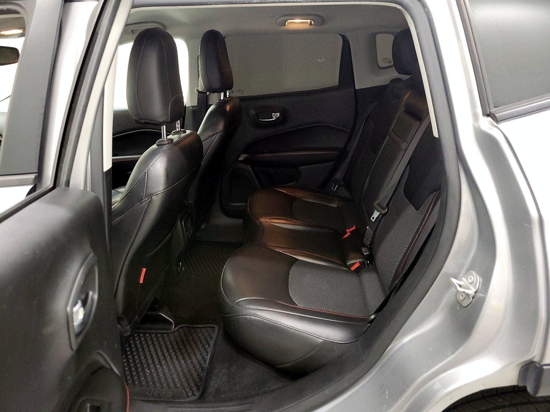 Thumbnail: 2020 Jeep Compass - 19