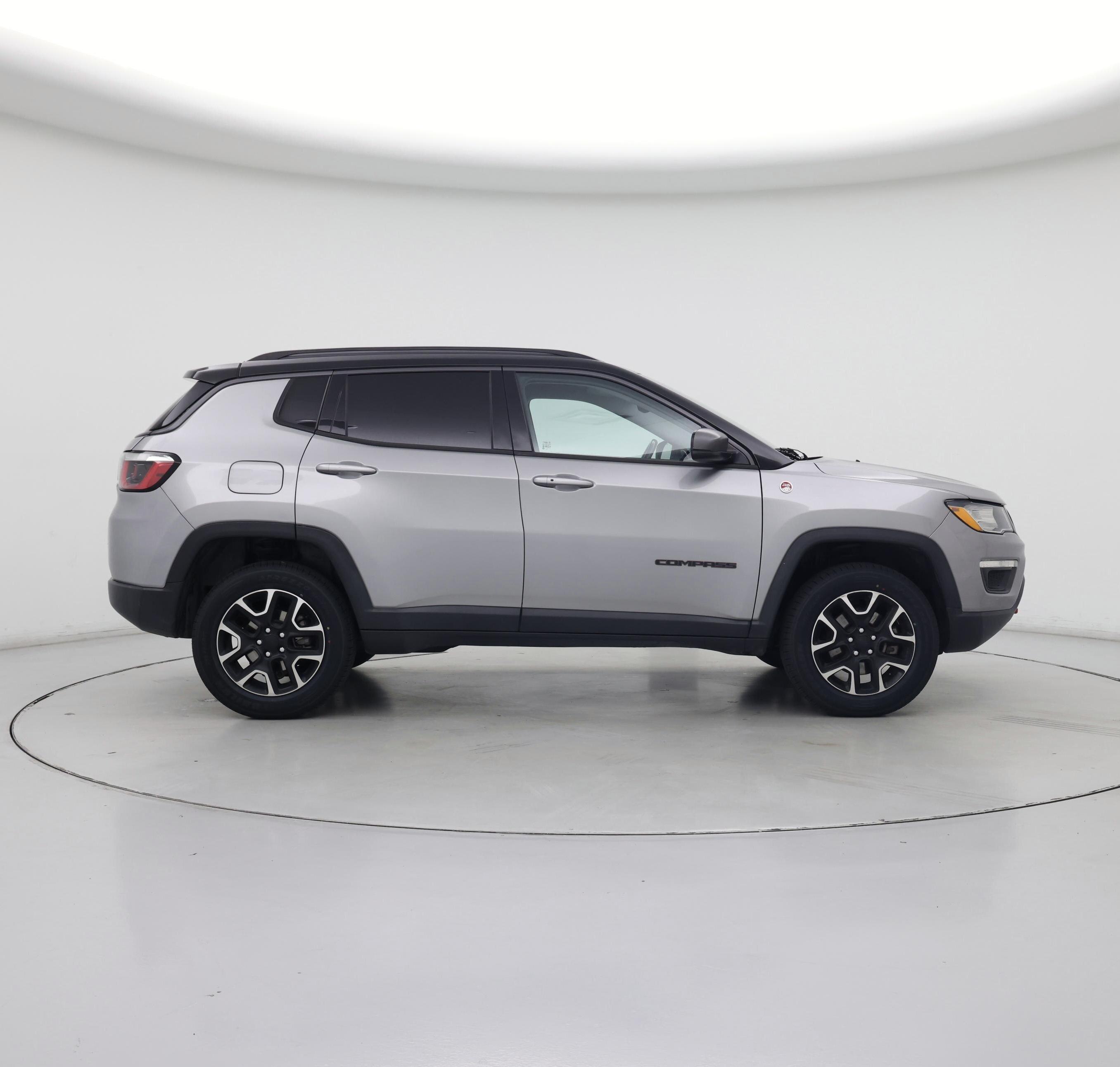 Thumbnail: 2020 Jeep Compass - 7