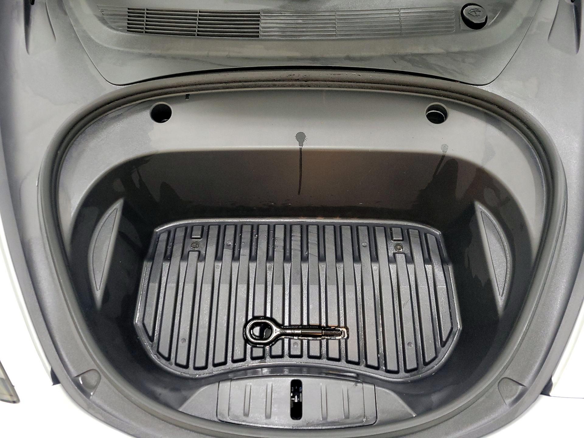 Thumbnail: 2023 Tesla Model 3 - 20