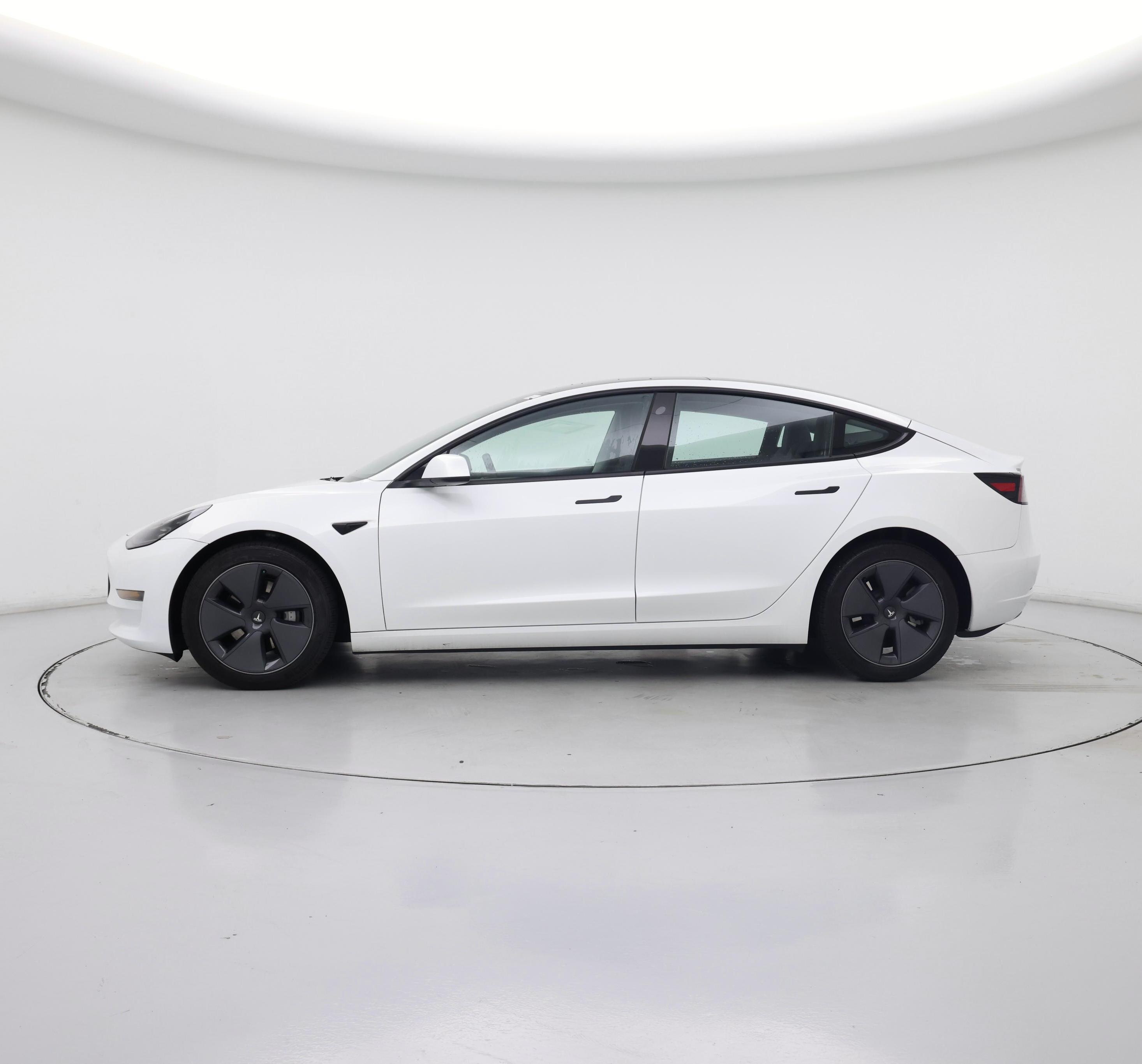 Thumbnail: 2023 Tesla Model 3 - 3