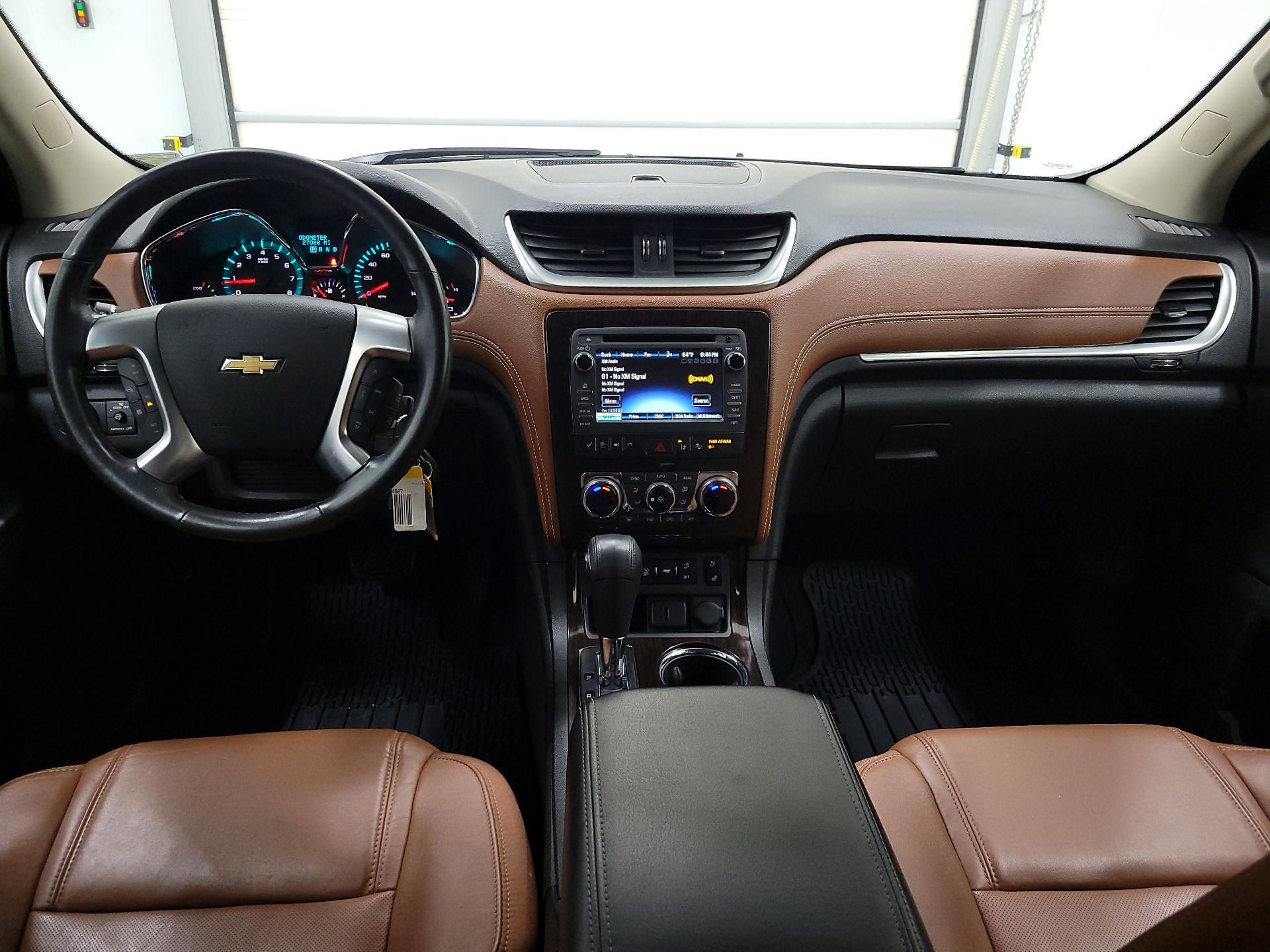 Thumbnail: 2017 Chevrolet Traverse - 9