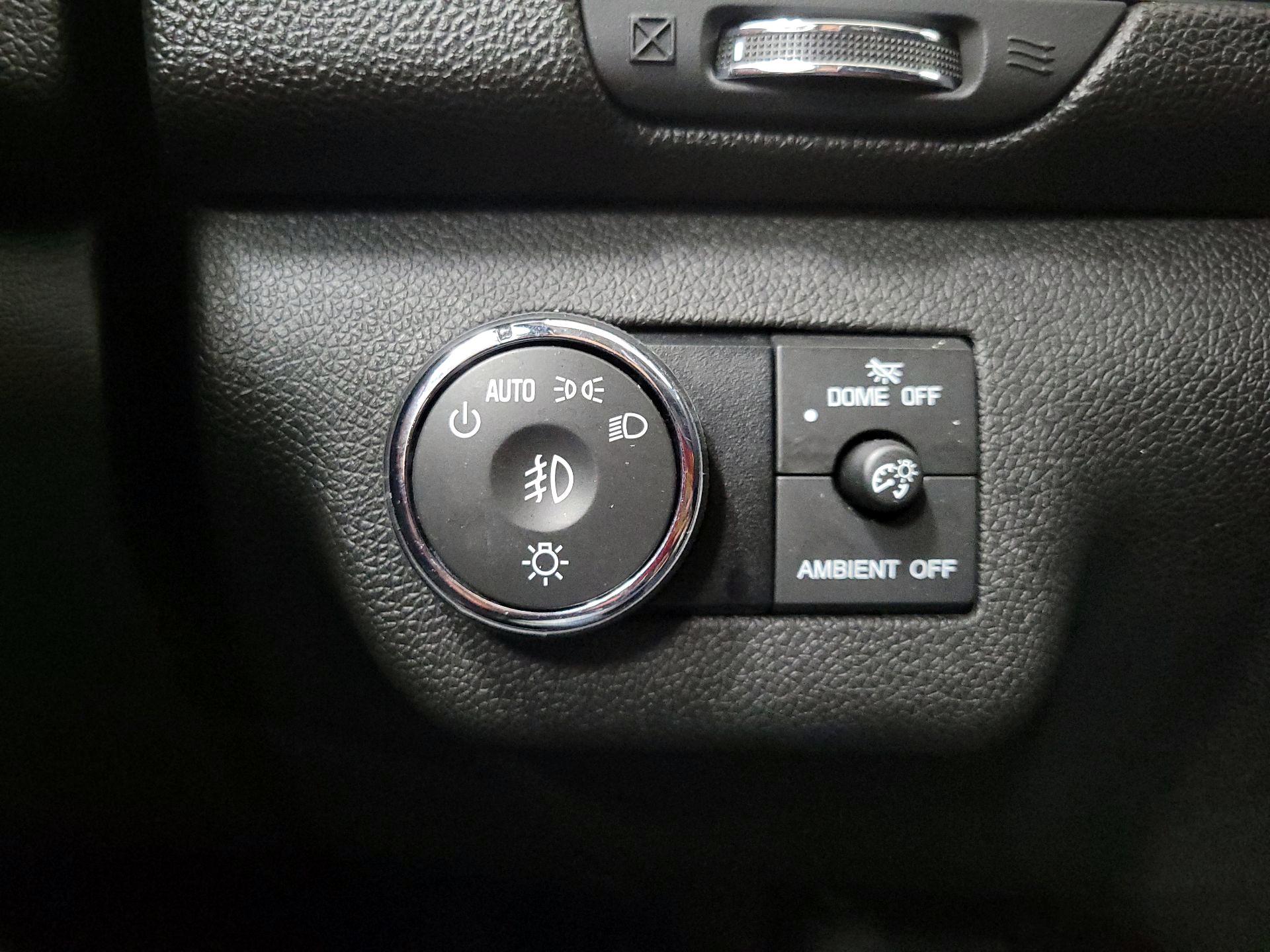 Thumbnail: 2017 Chevrolet Traverse - 13