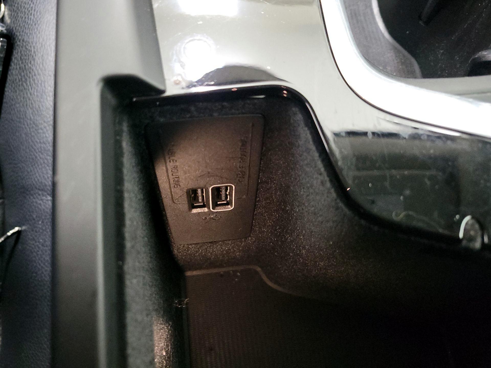 Thumbnail: 2020 Volvo XC60 - 18