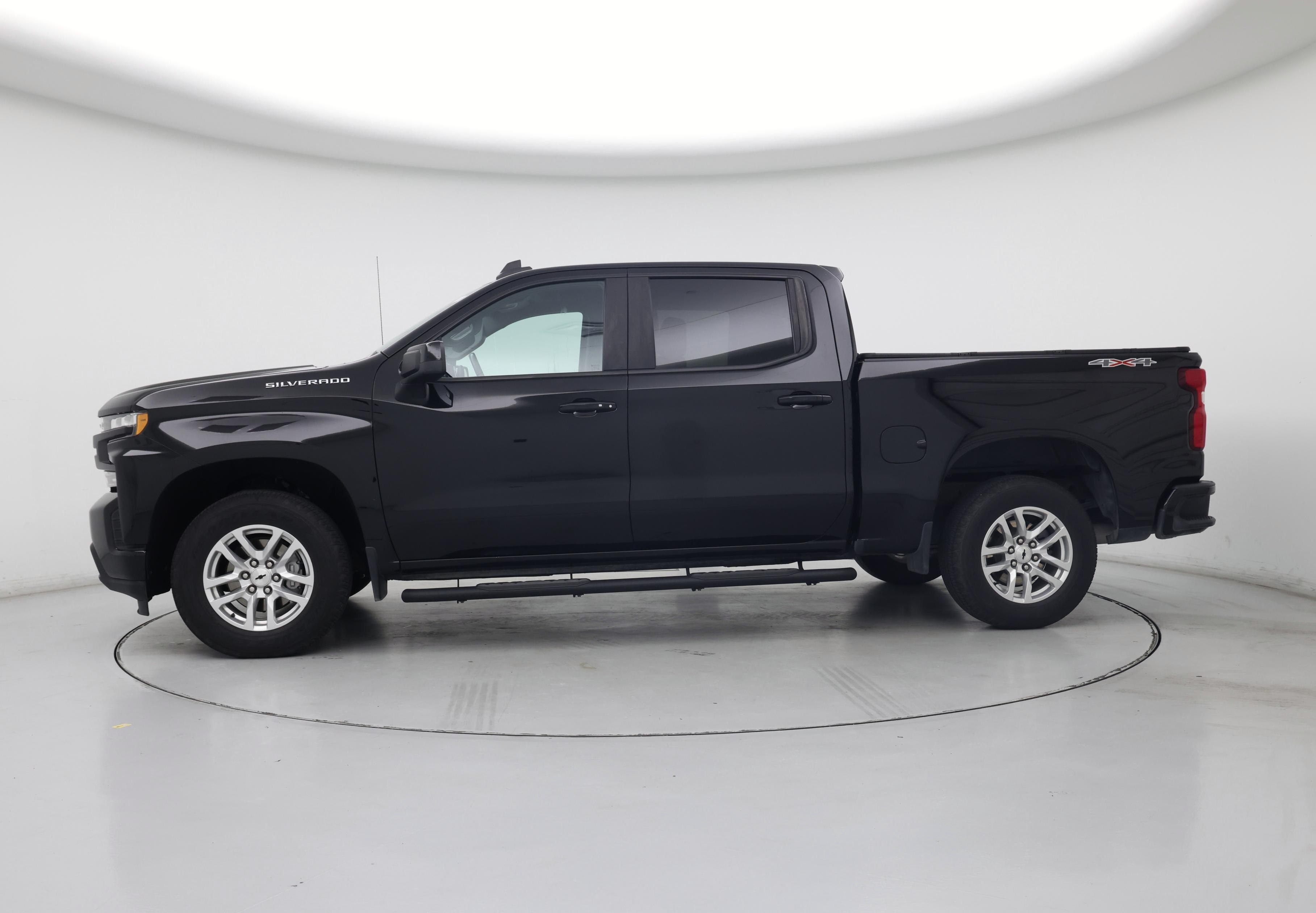Thumbnail: 2021 Chevrolet Silverado 1500 - 3