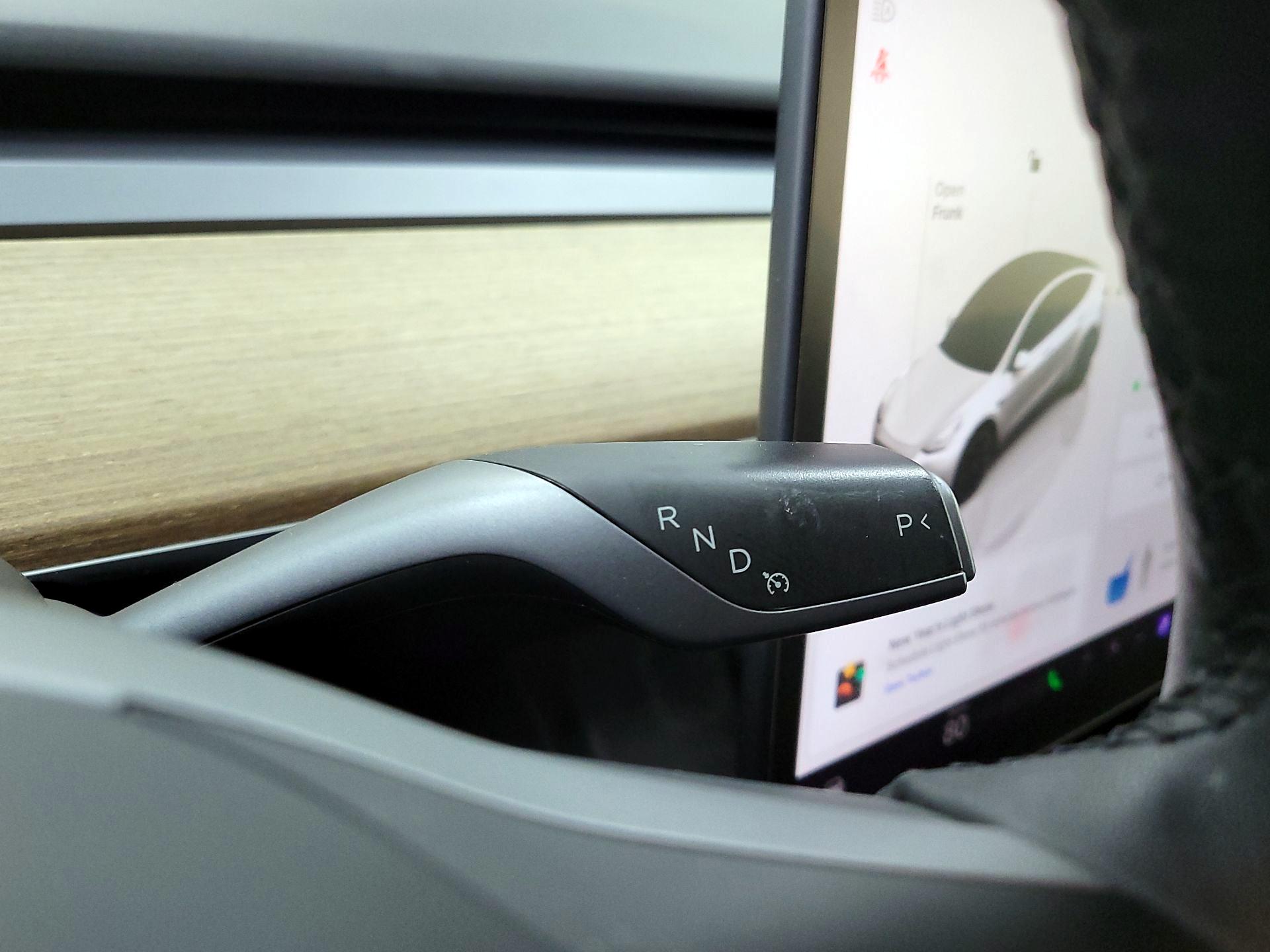 Thumbnail: 2022 Tesla Model Y - 17