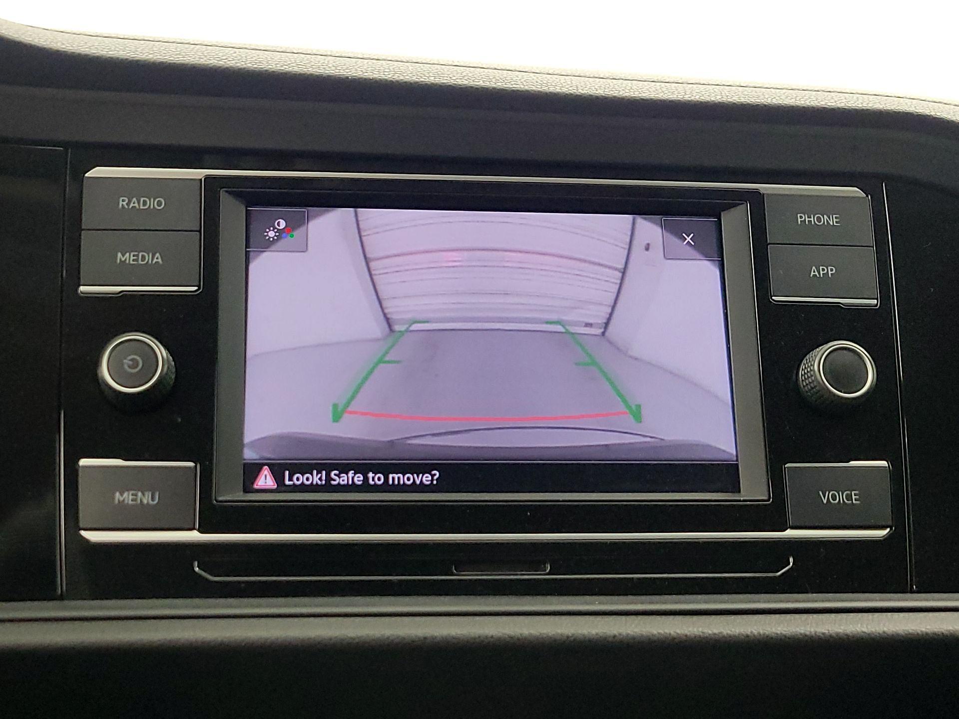 Thumbnail: 2020 Volkswagen Jetta - 14