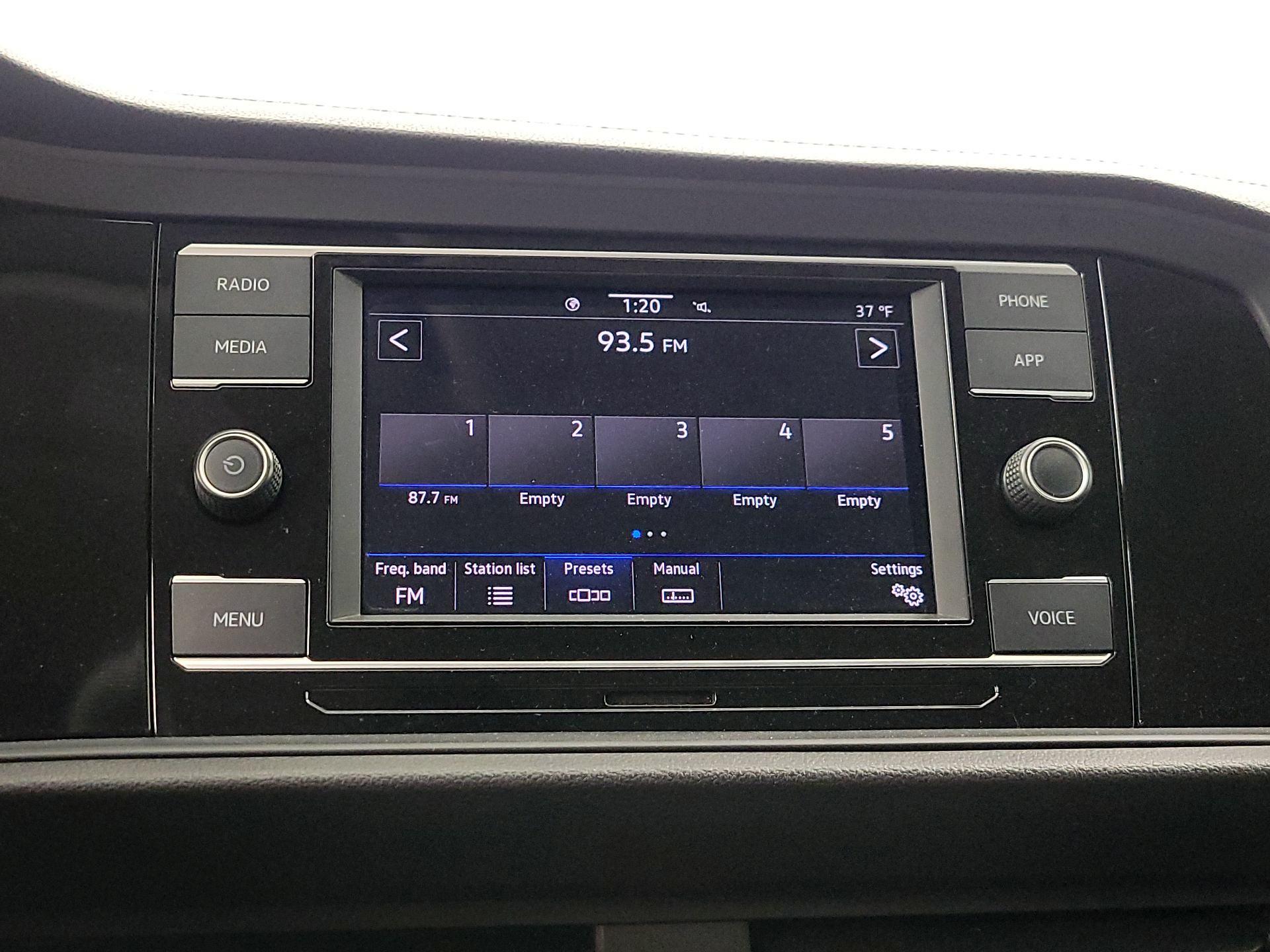 Thumbnail: 2020 Volkswagen Jetta - 15