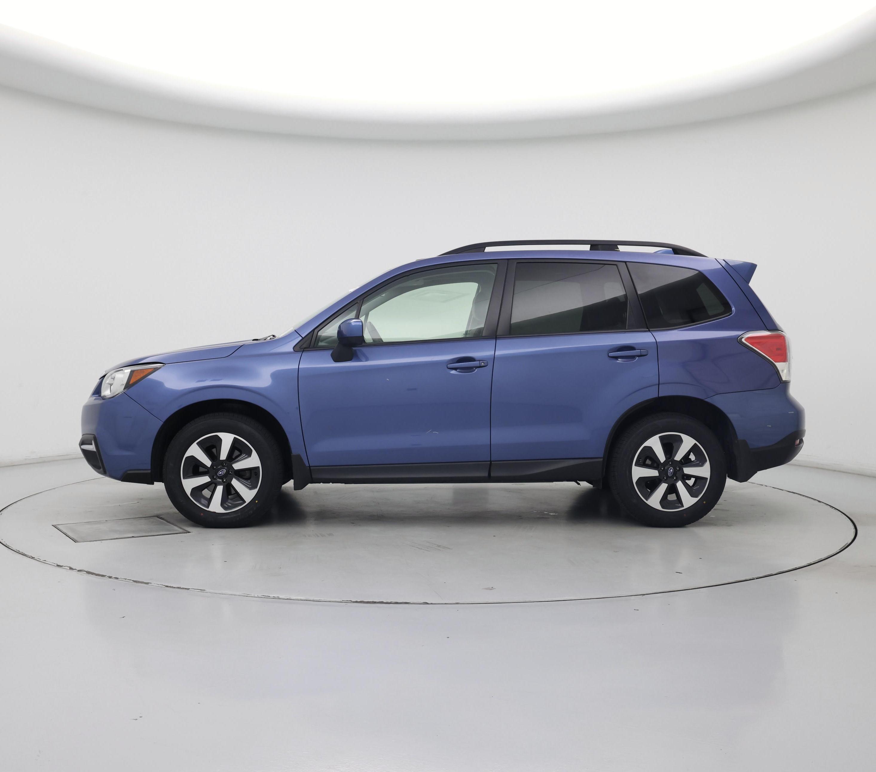 Thumbnail: 2017 Subaru Forester - 3