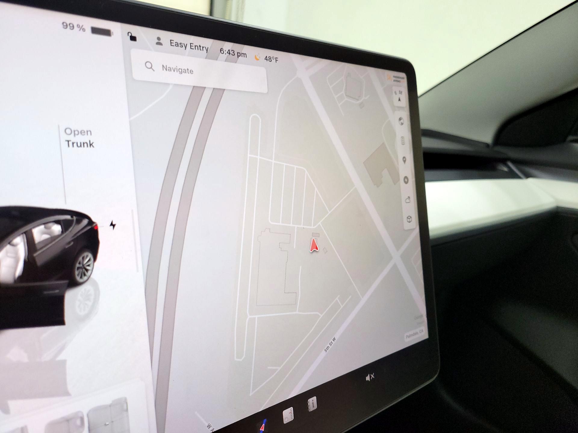 Thumbnail: 2023 Tesla Model 3 - 13