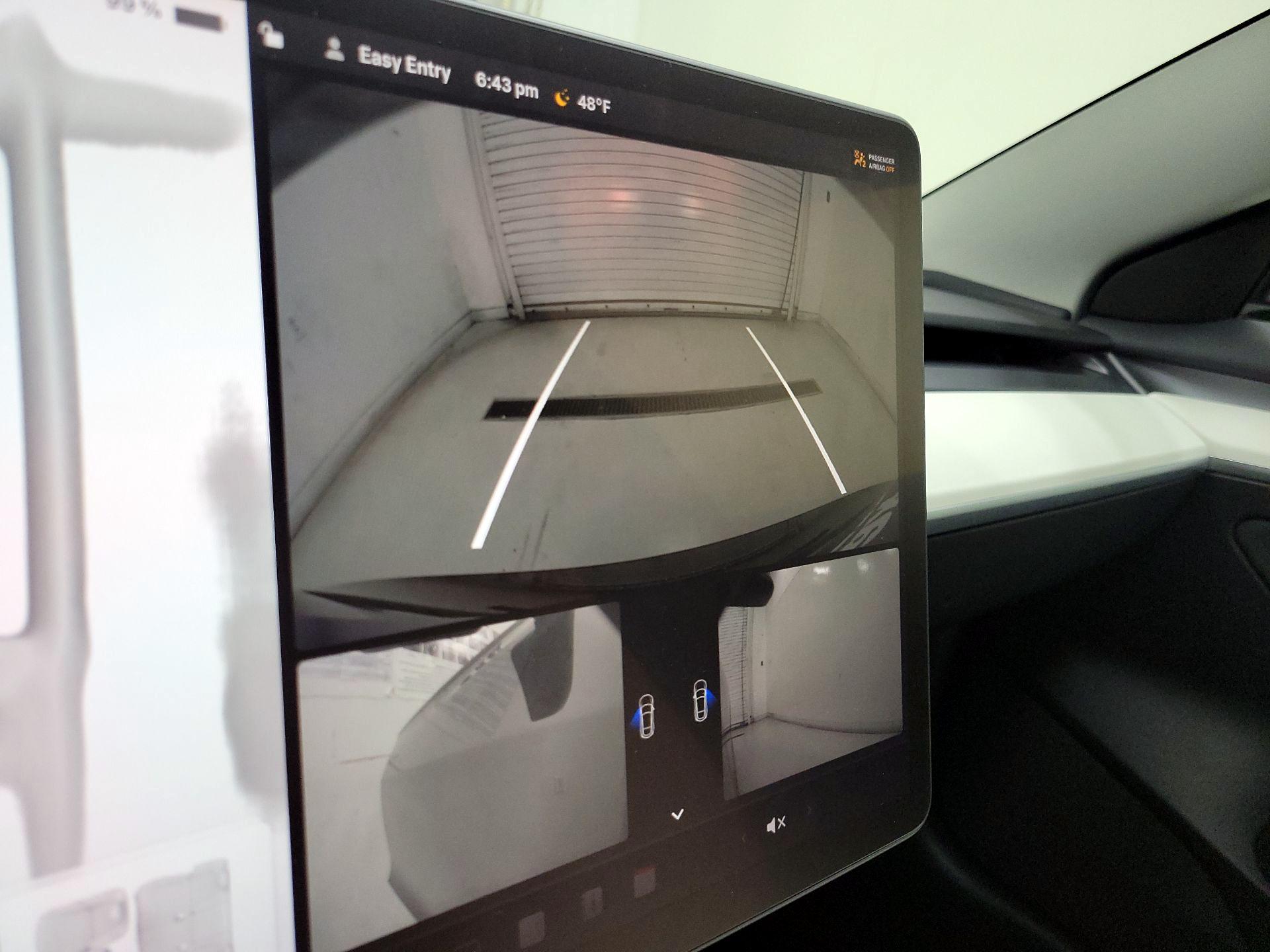 Thumbnail: 2023 Tesla Model 3 - 14