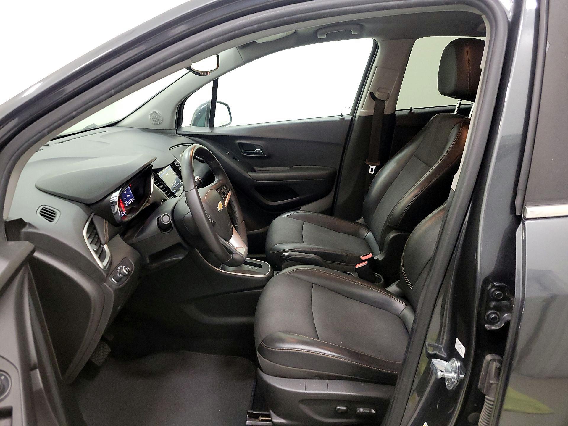 Thumbnail: 2018 Chevrolet Trax - 11