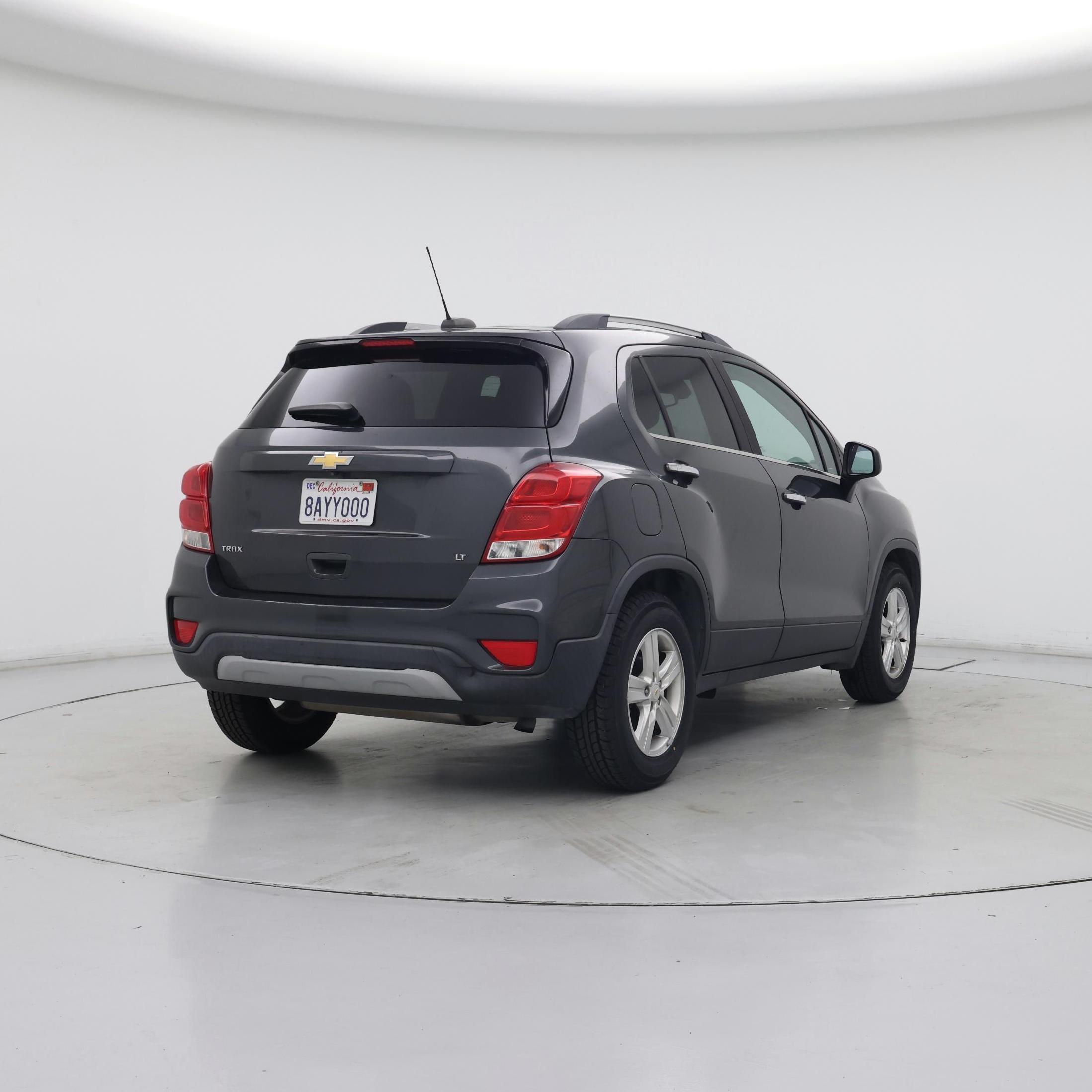 Thumbnail: 2018 Chevrolet Trax - 8