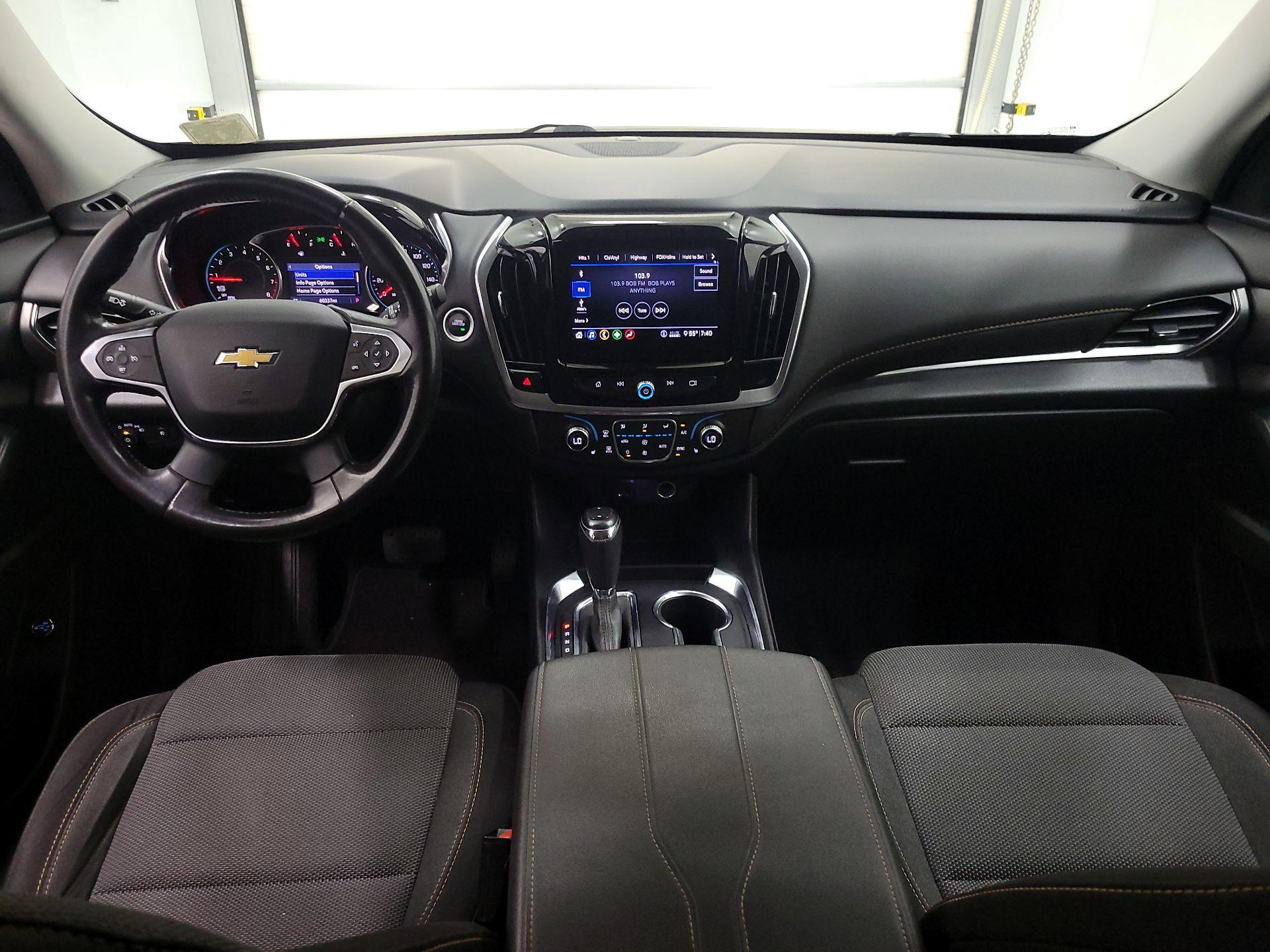 Thumbnail: 2020 Chevrolet Traverse - 9