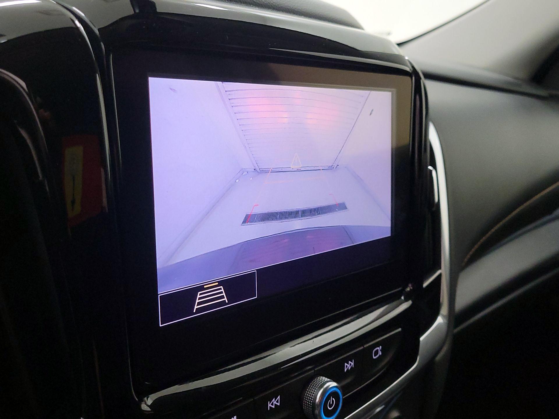 Thumbnail: 2020 Chevrolet Traverse - 14