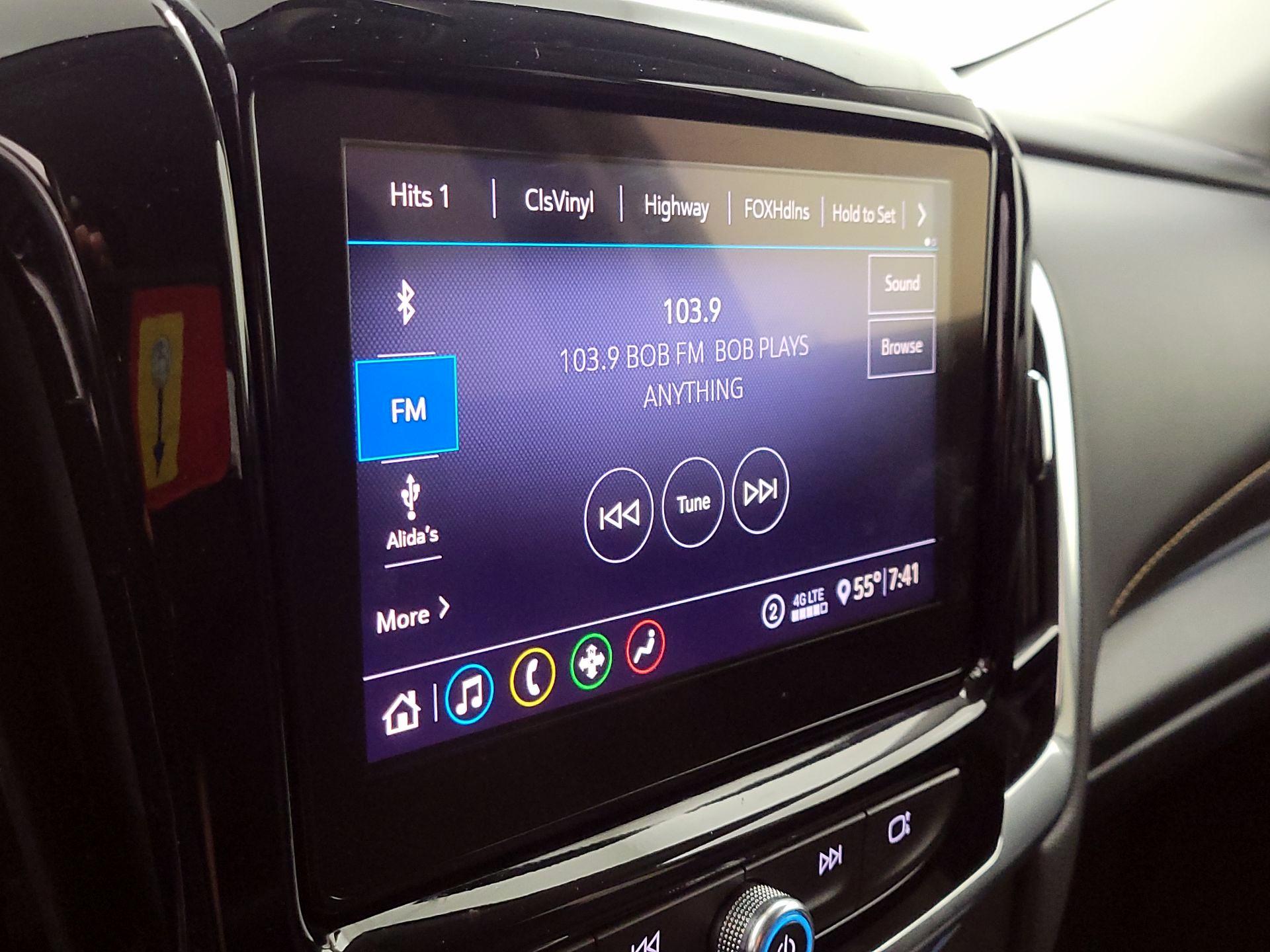 Thumbnail: 2020 Chevrolet Traverse - 15