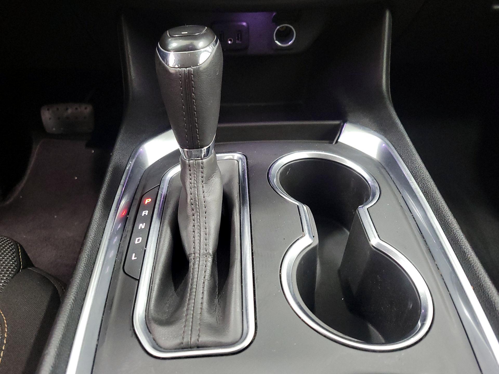 Thumbnail: 2020 Chevrolet Traverse - 17