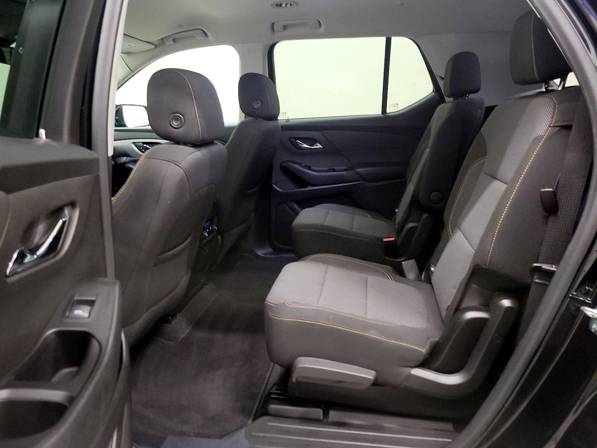 Thumbnail: 2020 Chevrolet Traverse - 19