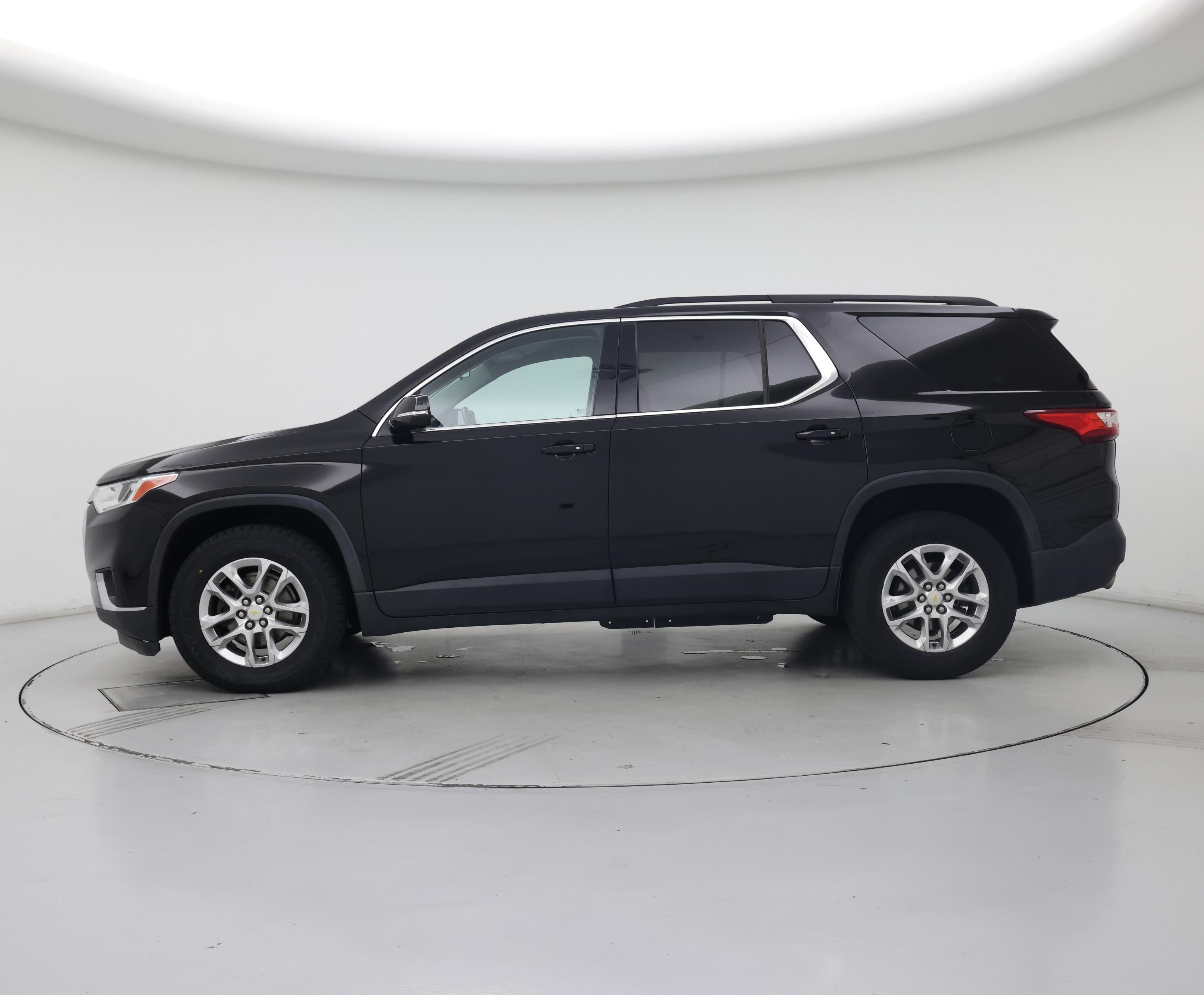 Thumbnail: 2020 Chevrolet Traverse - 3