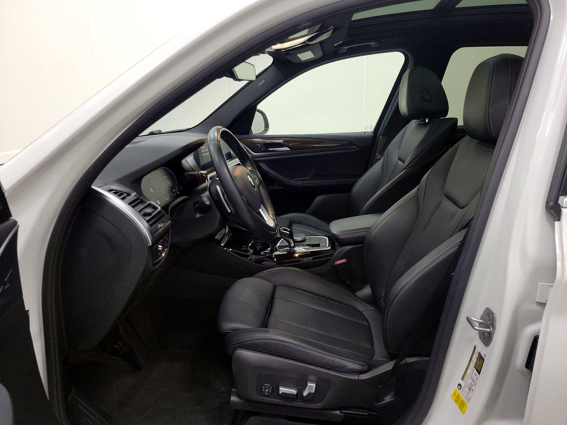 Thumbnail: 2022 BMW X3 - 11