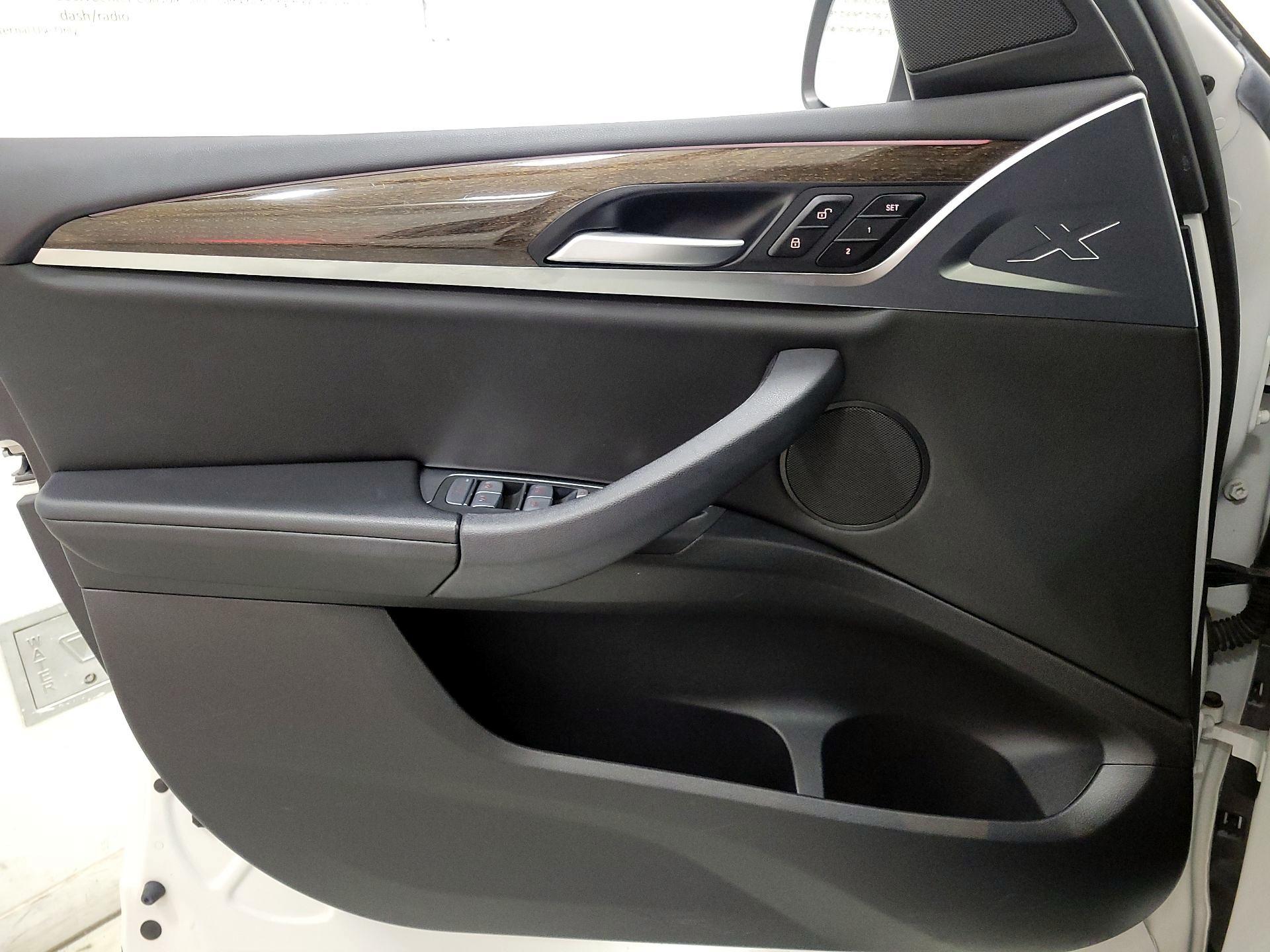 Thumbnail: 2022 BMW X3 - 12