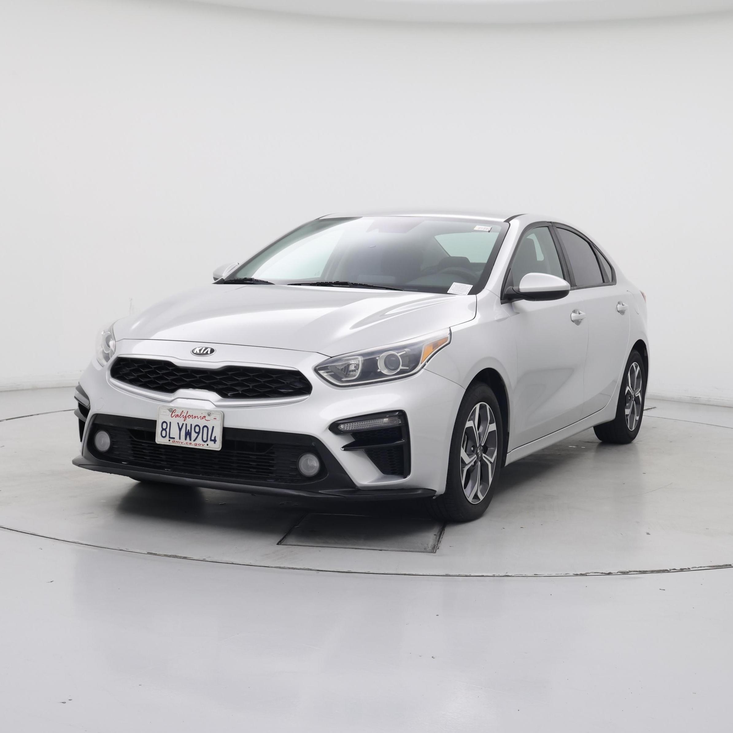 Thumbnail: 2019 Kia Forte - 4