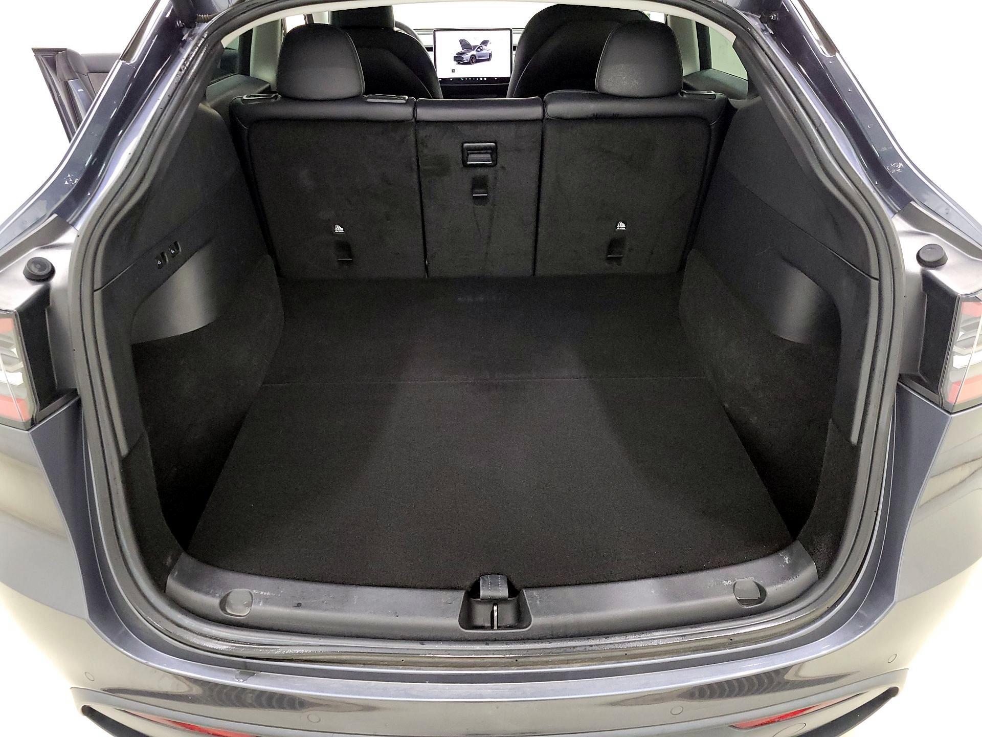 Thumbnail: 2022 Tesla Model Y - 19