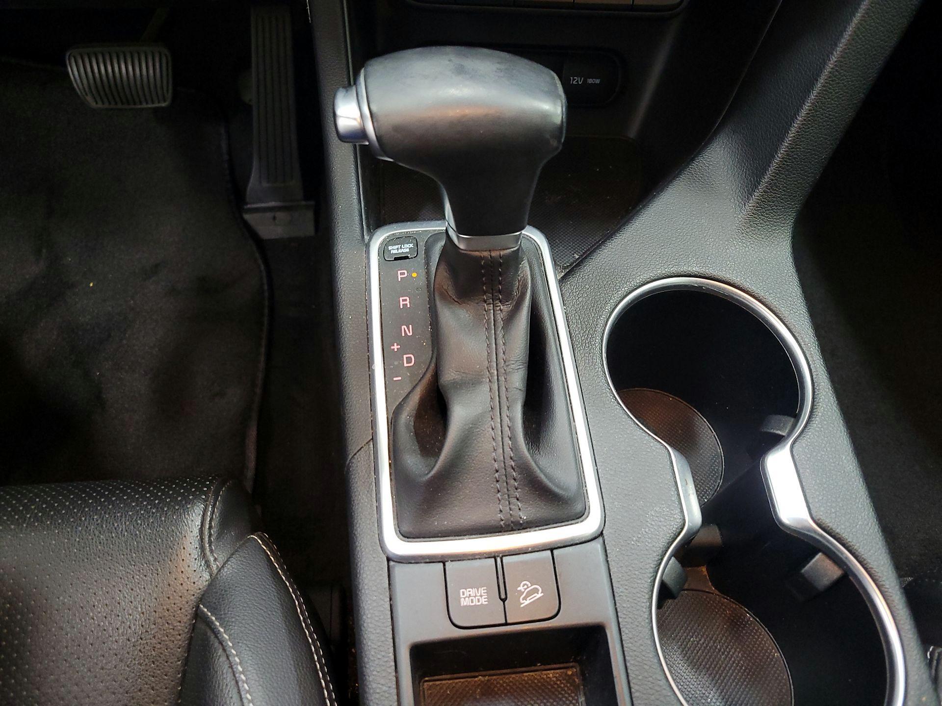 Thumbnail: 2020 Kia Sportage - 17