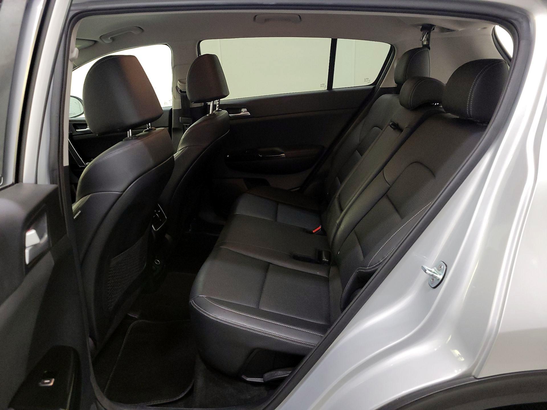 Thumbnail: 2020 Kia Sportage - 19