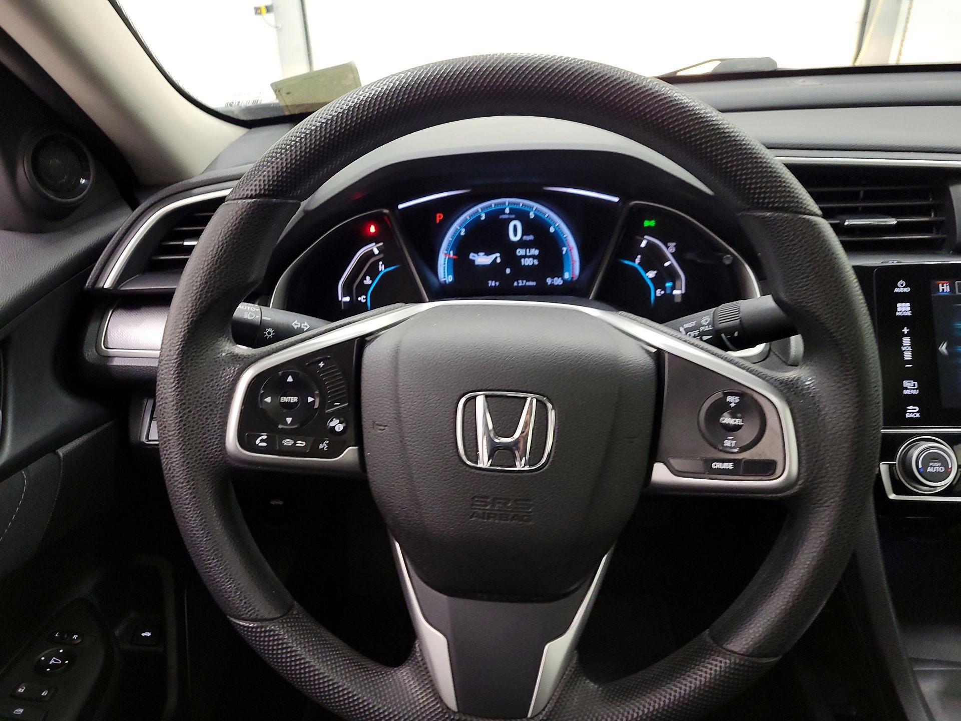 Thumbnail: 2016 Honda Civic - 10