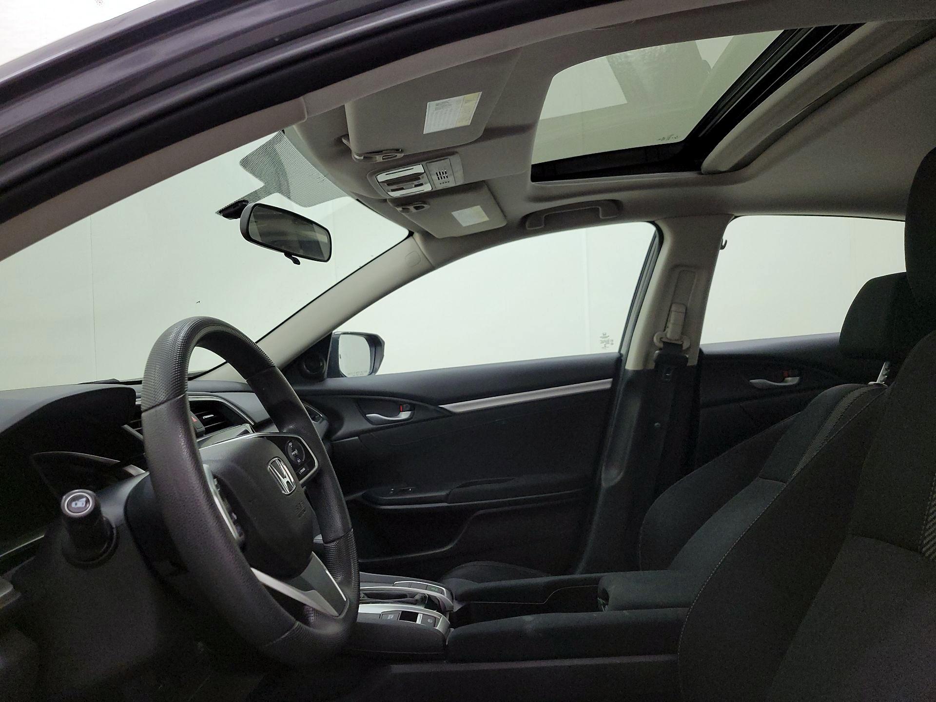 Thumbnail: 2016 Honda Civic - 19