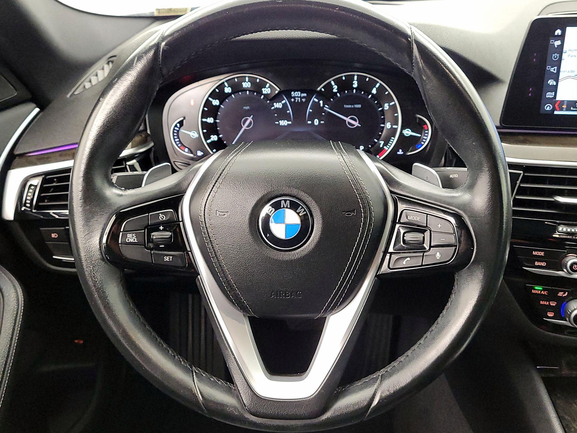 Thumbnail: 2017 BMW 5 Series - 10
