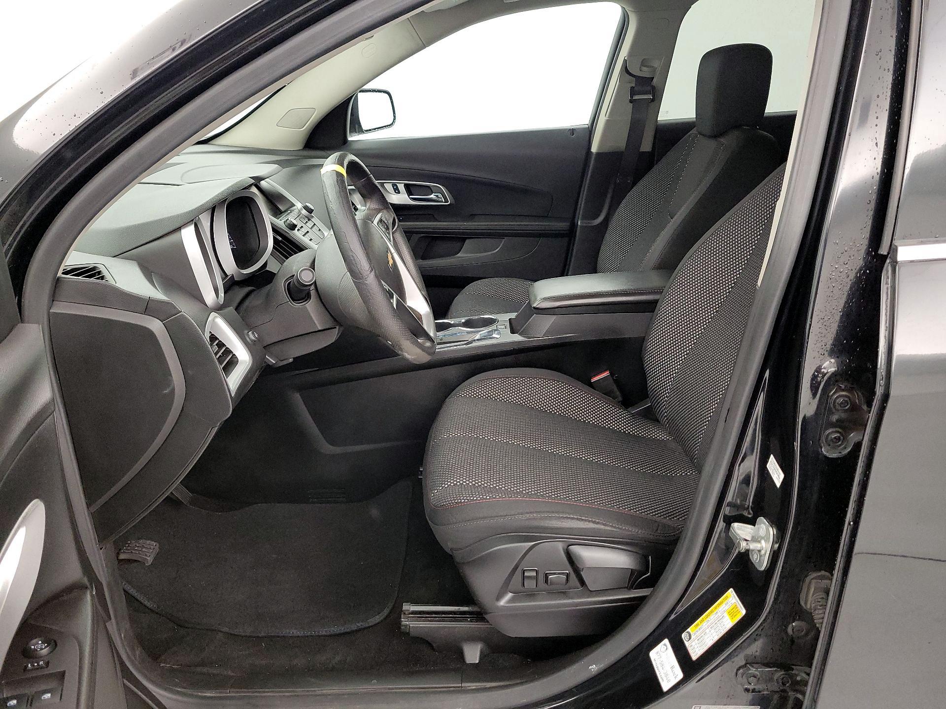 Thumbnail: 2017 Chevrolet Equinox - 11
