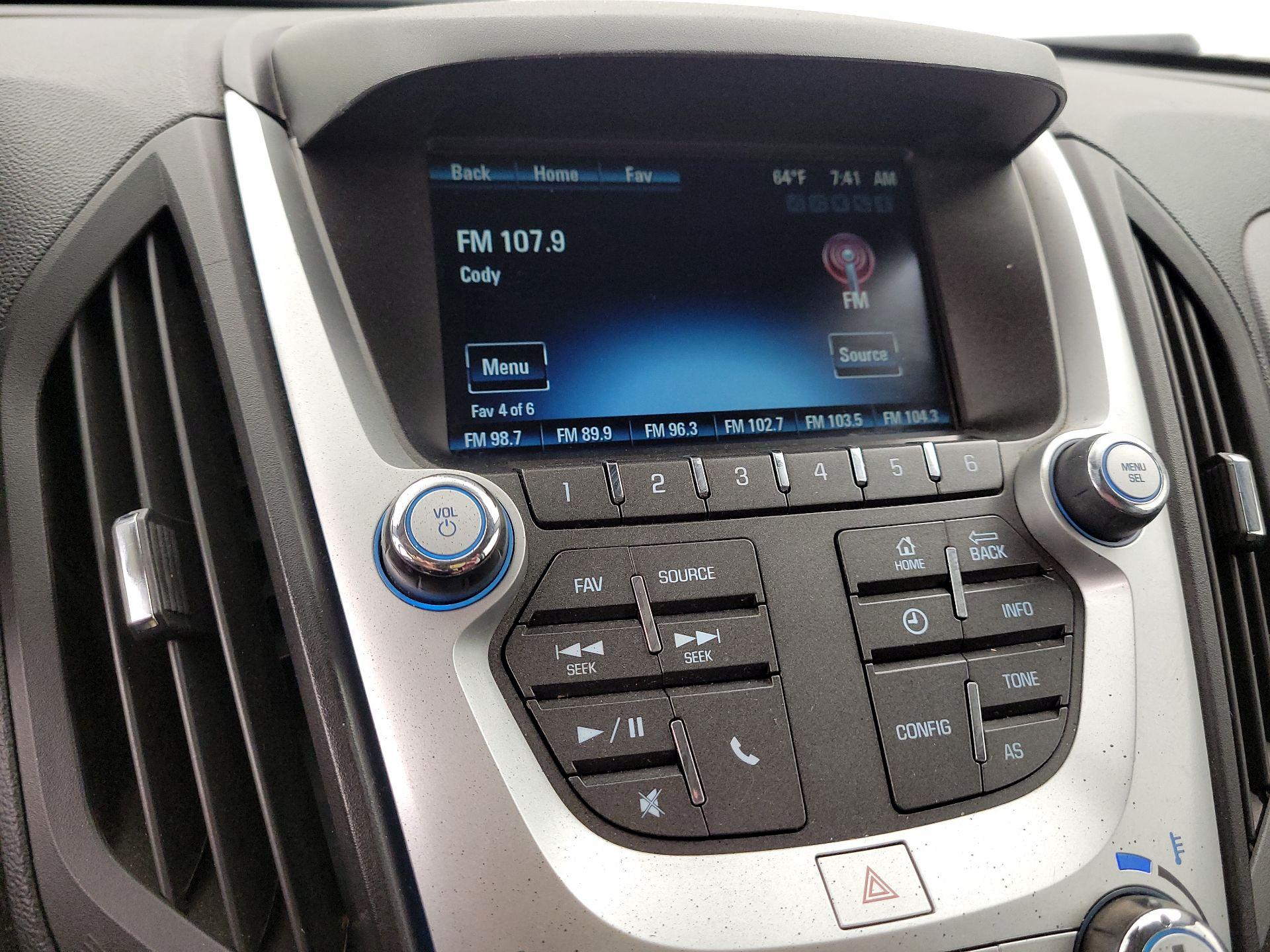 Thumbnail: 2017 Chevrolet Equinox - 16