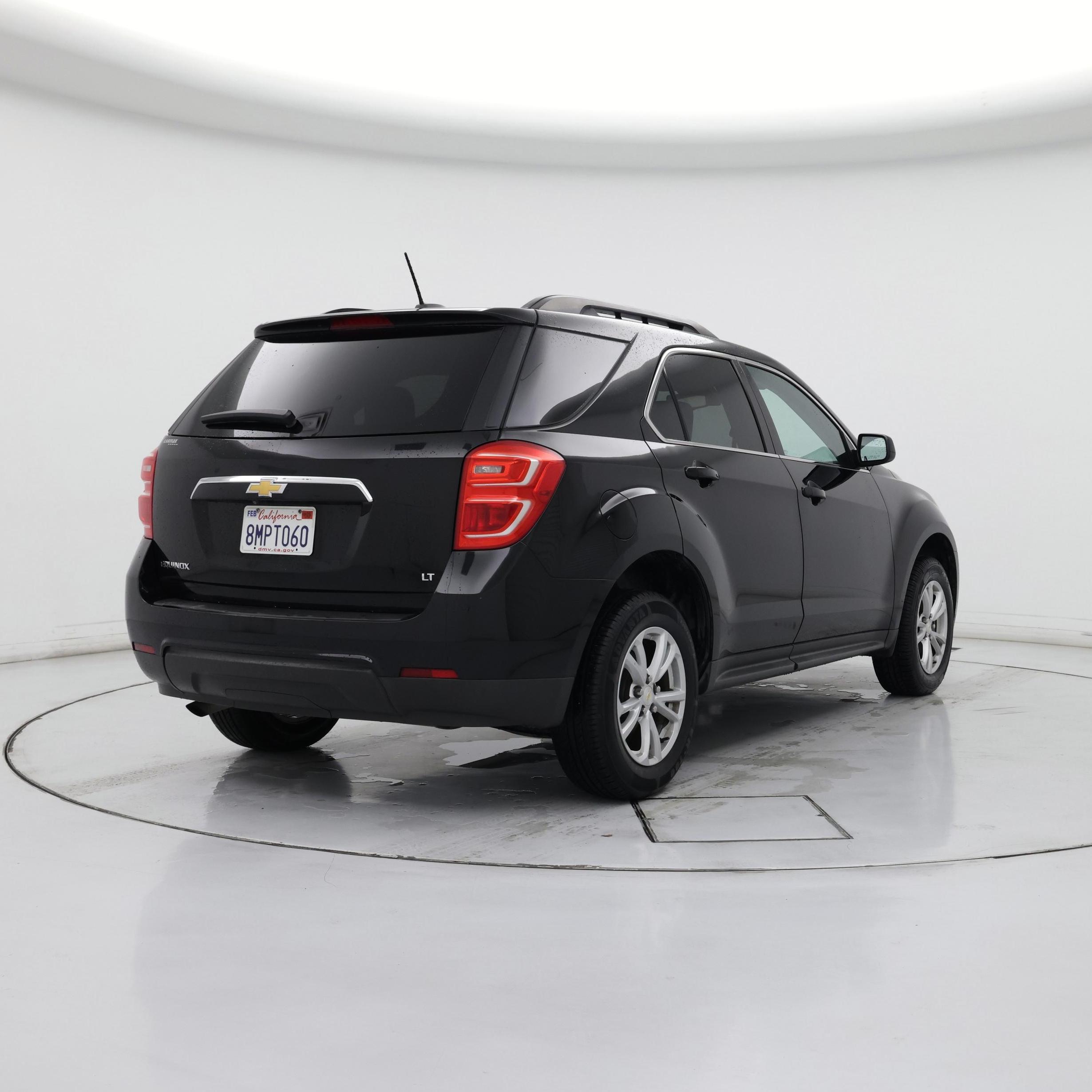 Thumbnail: 2017 Chevrolet Equinox - 8