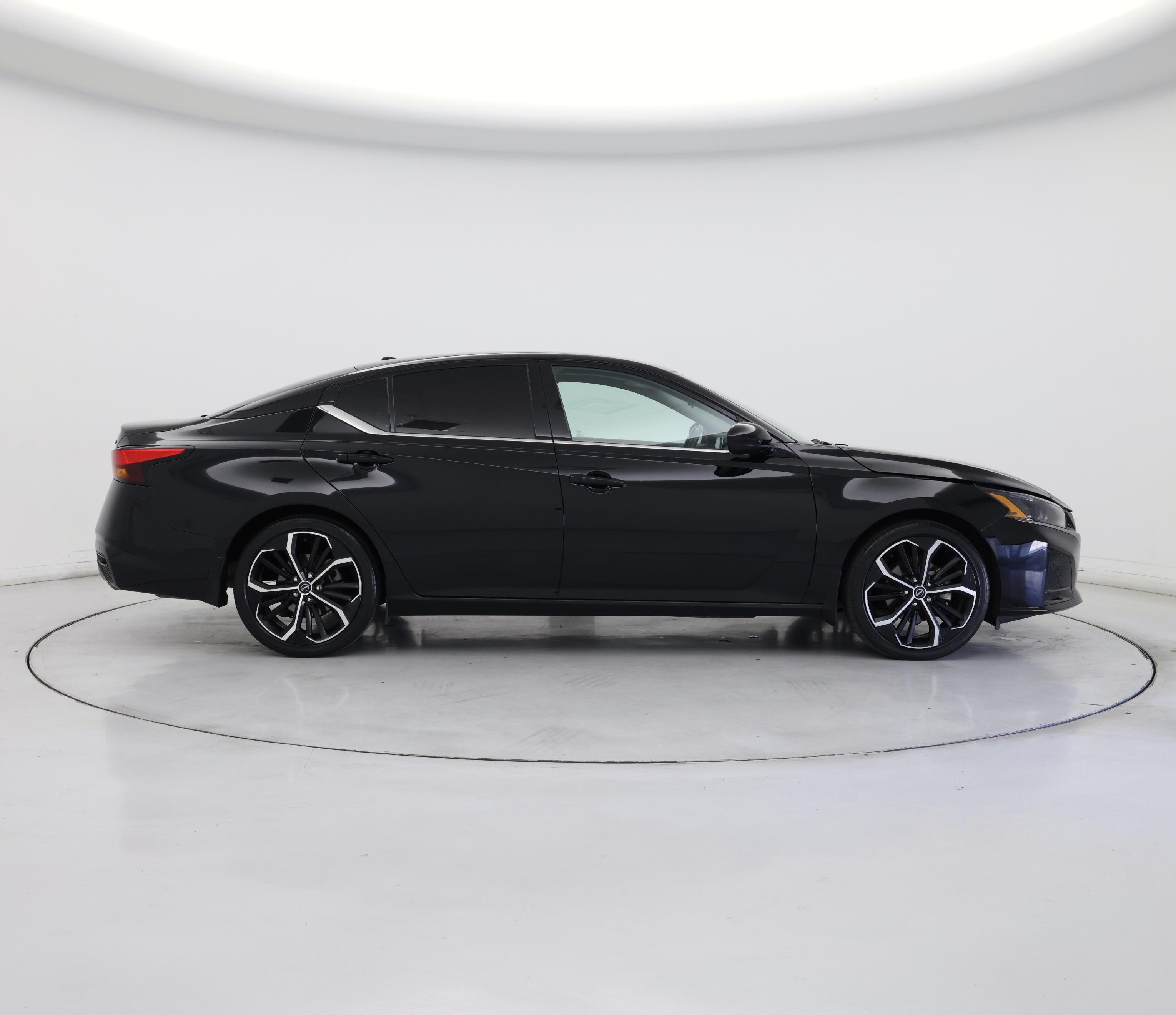Thumbnail: 2024 Nissan Altima - 7