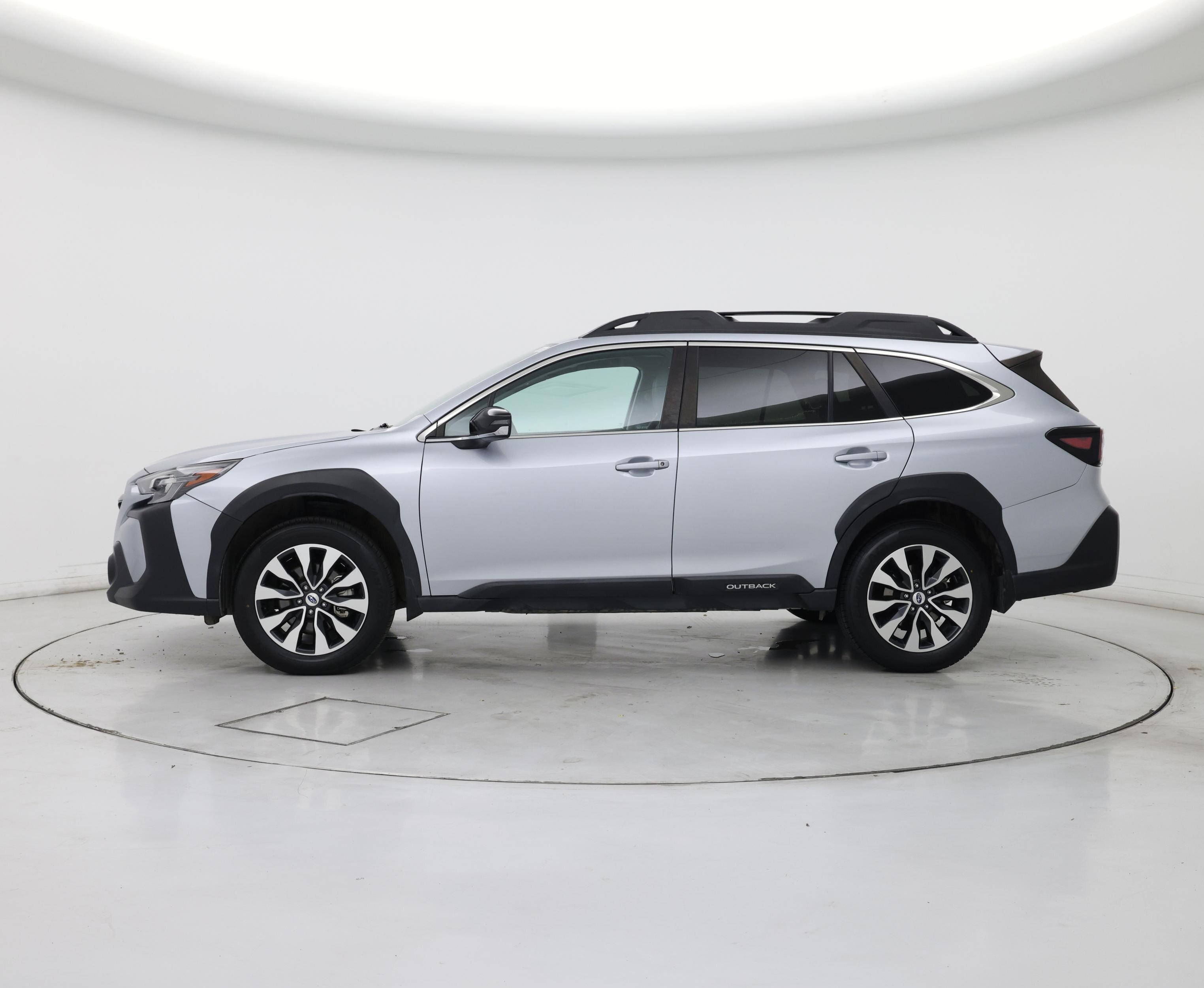 Thumbnail: 2023 Subaru Outback - 3